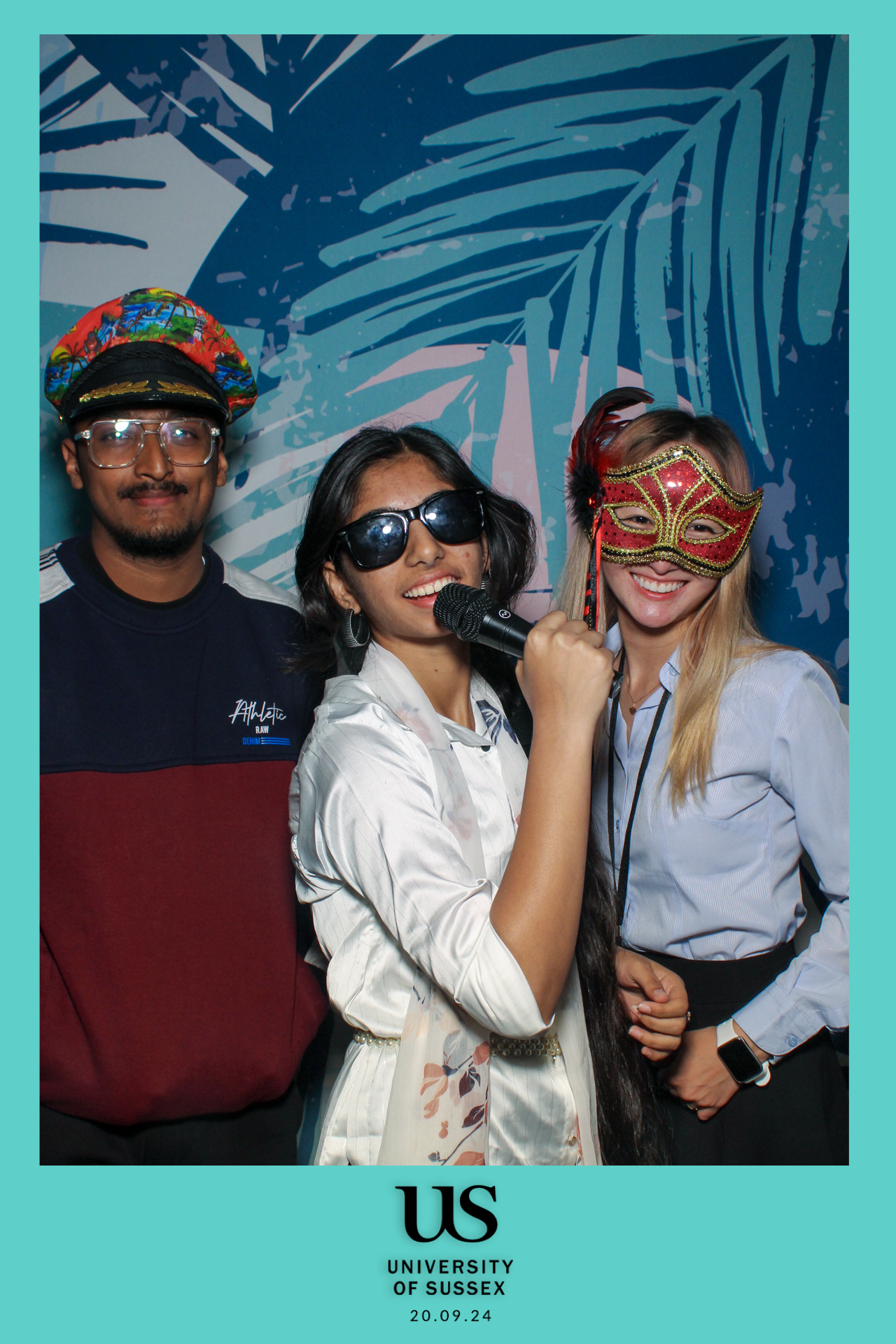 University of Sussex Welcome Event 2024 | View more photos from the event at gallery.freshbooths.com/u/FreshBooths/University-of-Sussex-Welcome-Event-2024