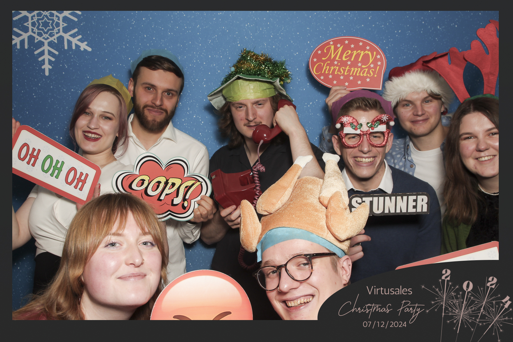 Virtusales Xmas Party 2024 | View more photos from the event at gallery.freshbooths.com/u/FreshBooths/Virtusales-Xmas-Party-2024