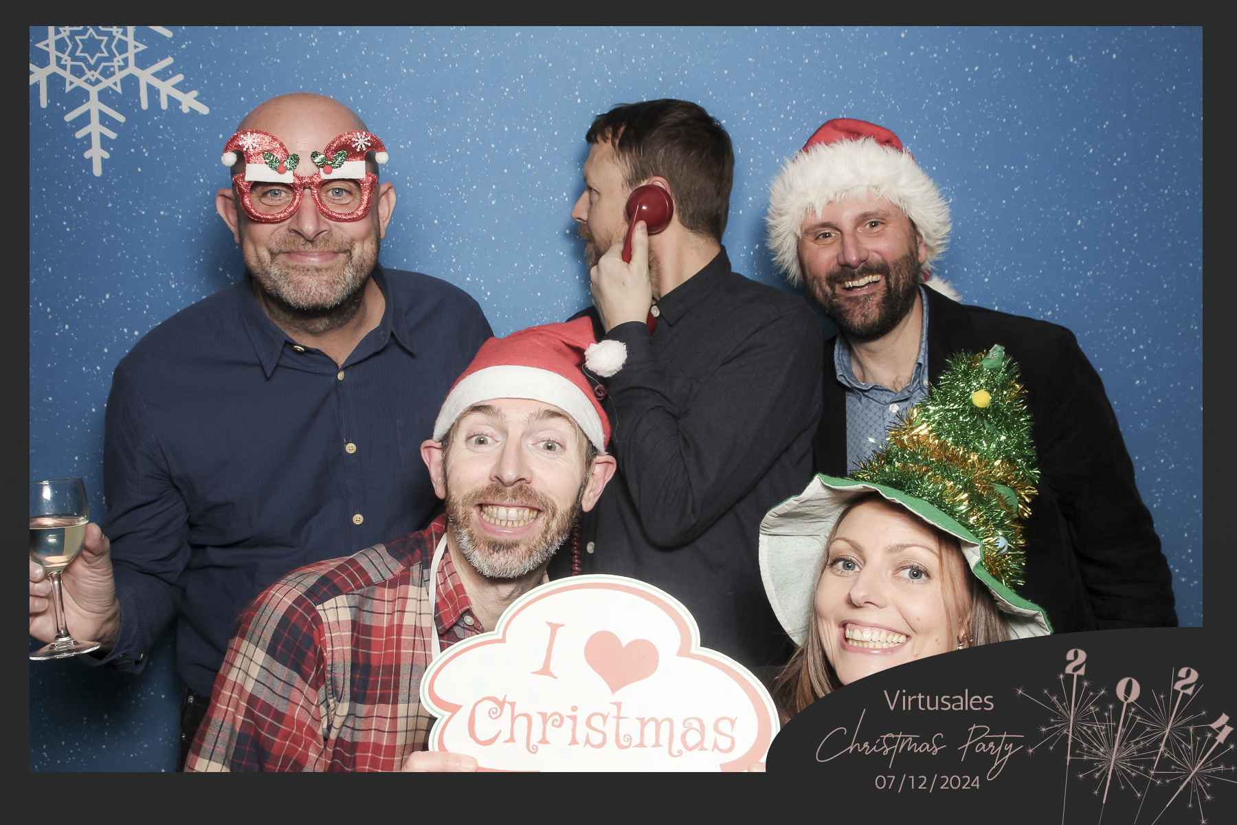 Virtusales Xmas Party 2024 | View more photos from the event at gallery.freshbooths.com/u/FreshBooths/Virtusales-Xmas-Party-2024