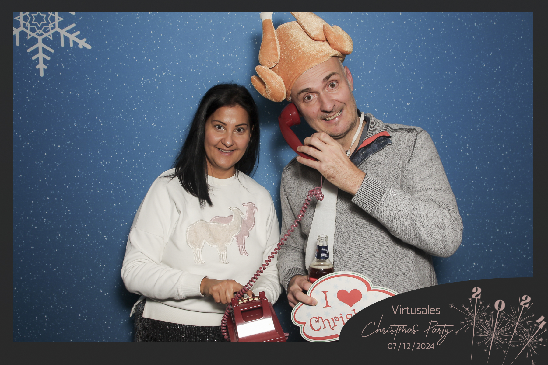 Virtusales Xmas Party 2024 | View more photos from the event at gallery.freshbooths.com/u/FreshBooths/Virtusales-Xmas-Party-2024
