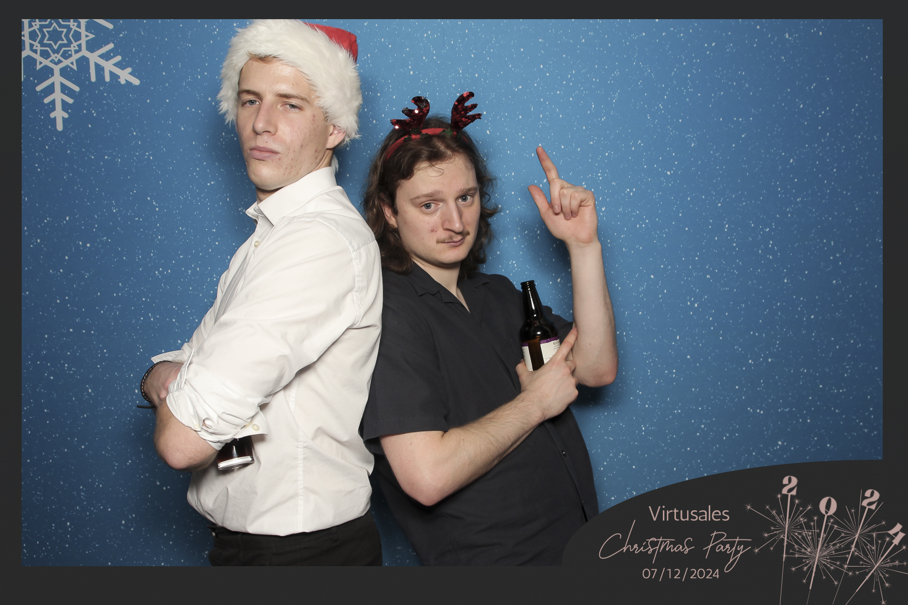 Virtusales Xmas Party 2024 | View more photos from the event at gallery.freshbooths.com/u/FreshBooths/Virtusales-Xmas-Party-2024