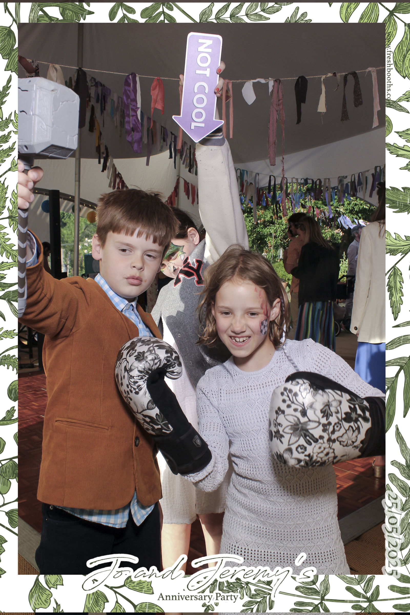 Jo & Jeremy Wedding Anniversary | View more photos from the event at gallery.freshbooths.com/u/FreshBooths/Jo-Jeremy-Wedding-Anniversary