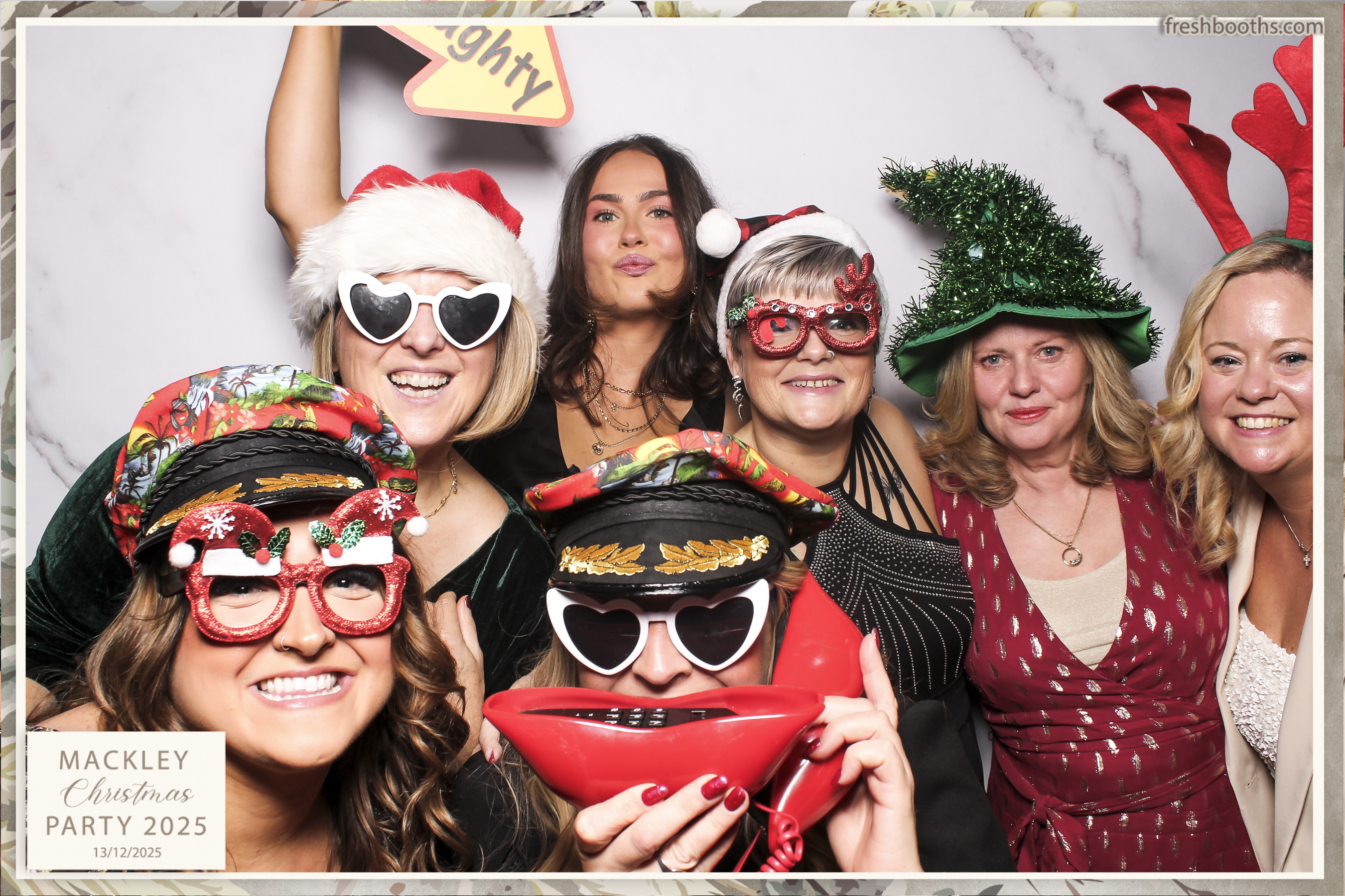 Mackley Xmas 2025 | View more photos from the event at gallery.freshbooths.com/u/FreshBooths/Mackley-Xmas-2025