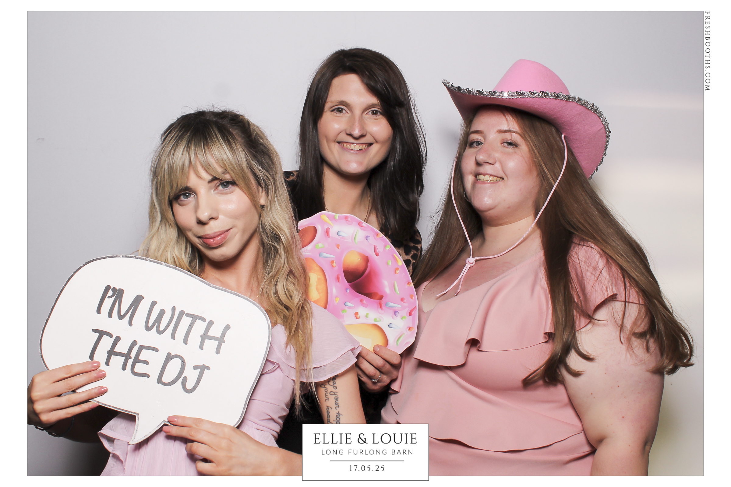 Wedding of Ellie & Louie | View more photos from the event at gallery.freshbooths.com/u/FreshBooths/Wedding-of-Ellie-Louie