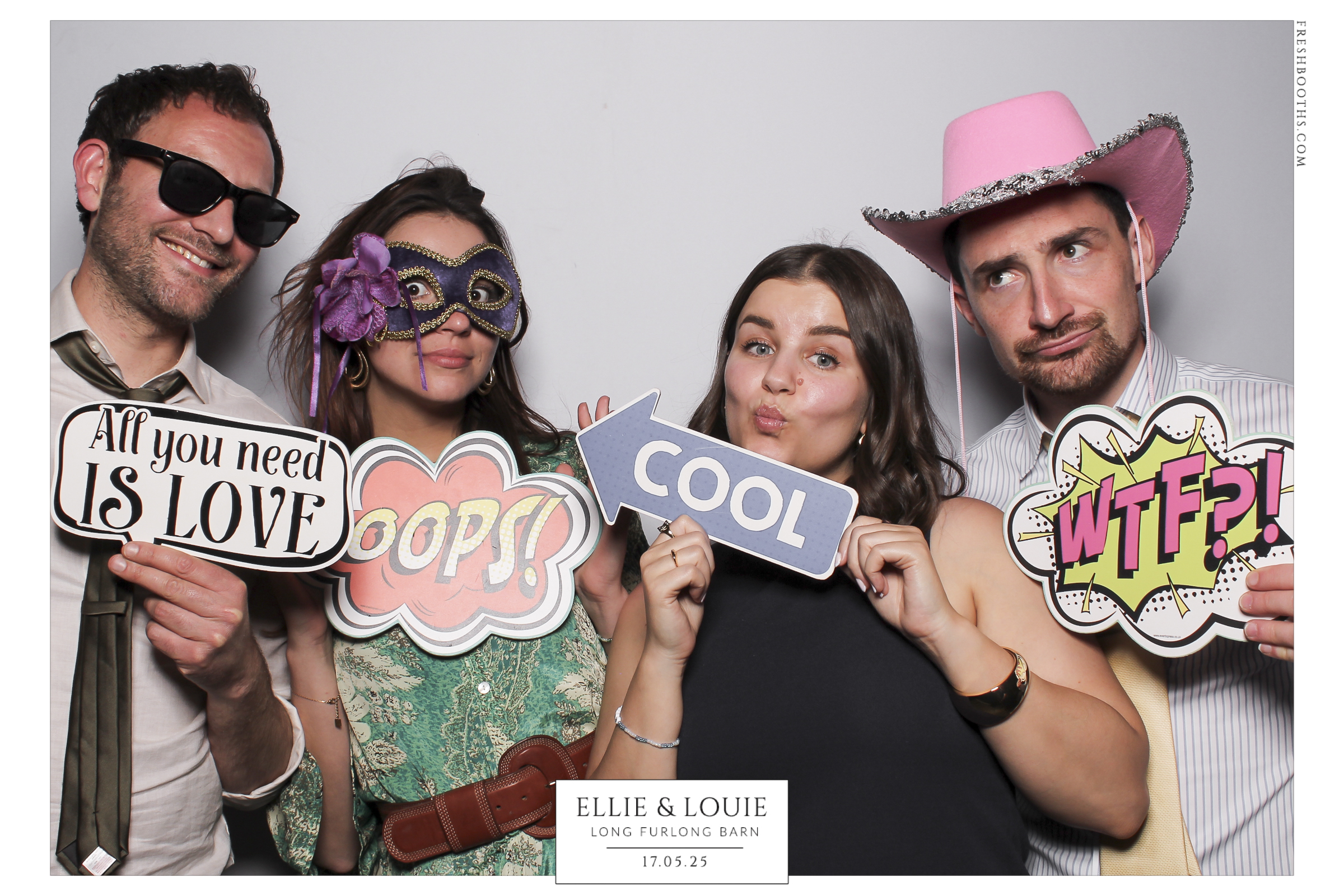 Wedding of Ellie & Louie | View more photos from the event at gallery.freshbooths.com/u/FreshBooths/Wedding-of-Ellie-Louie