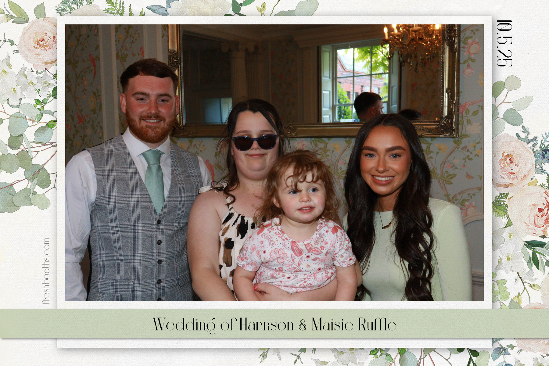 Wedding of Harrison and Maisie | View more photos from the event at gallery.freshbooths.com/u/FreshBooths/Wedding-of-Harrison-and-Maisie
