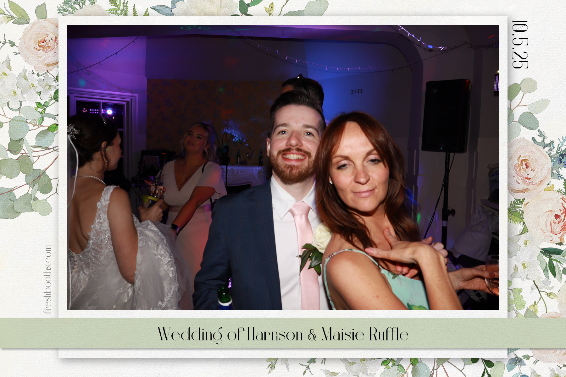Wedding of Harrison and Maisie | View more photos from the event at gallery.freshbooths.com/u/FreshBooths/Wedding-of-Harrison-and-Maisie