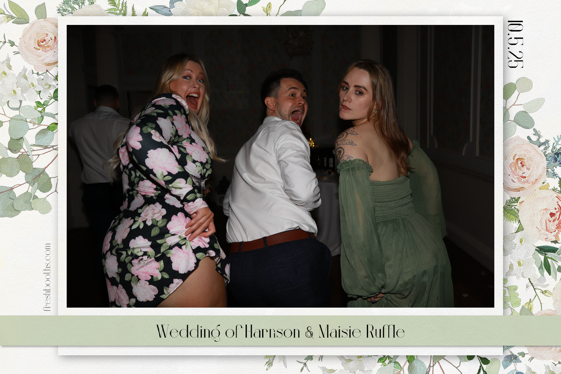 Wedding of Harrison and Maisie | View more photos from the event at gallery.freshbooths.com/u/FreshBooths/Wedding-of-Harrison-and-Maisie