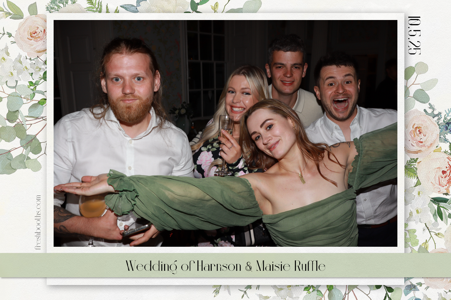 Wedding of Harrison and Maisie | View more photos from the event at gallery.freshbooths.com/u/FreshBooths/Wedding-of-Harrison-and-Maisie