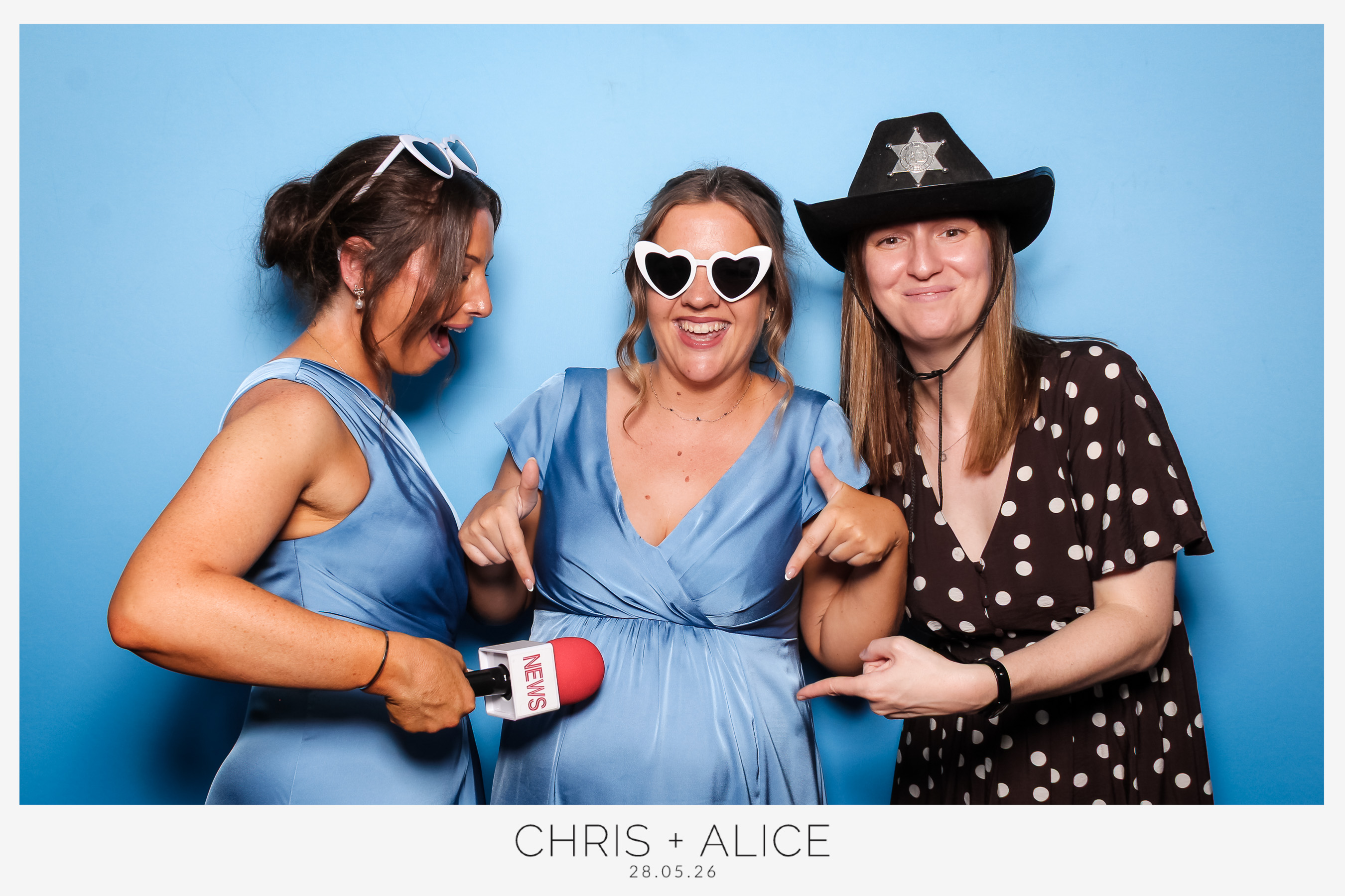 Chris & Alice Wedding | View more photos from the event at gallery.freshbooths.com/u/FreshBooths/Chris-Alice-Wedding