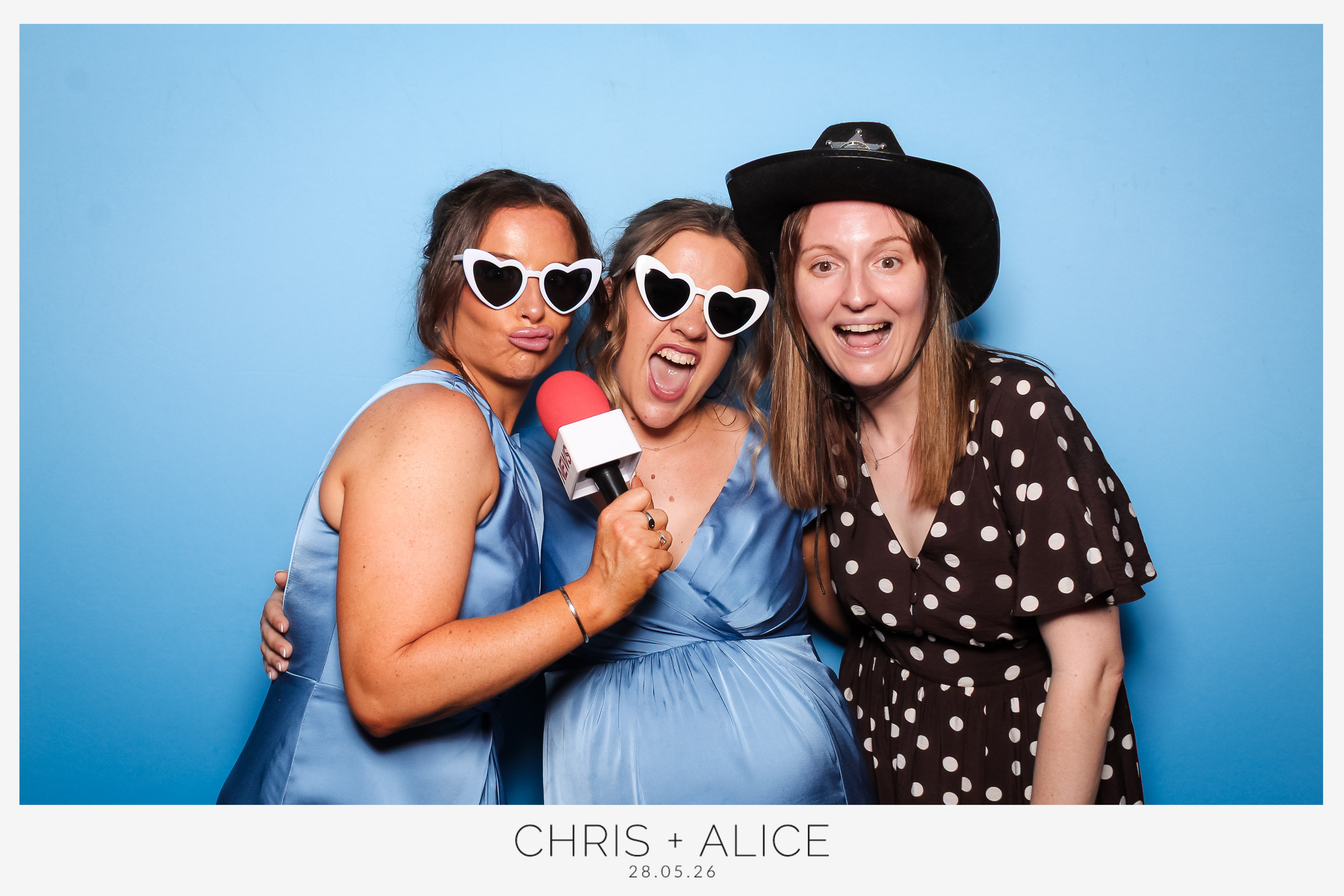 Chris & Alice Wedding | View more photos from the event at gallery.freshbooths.com/u/FreshBooths/Chris-Alice-Wedding