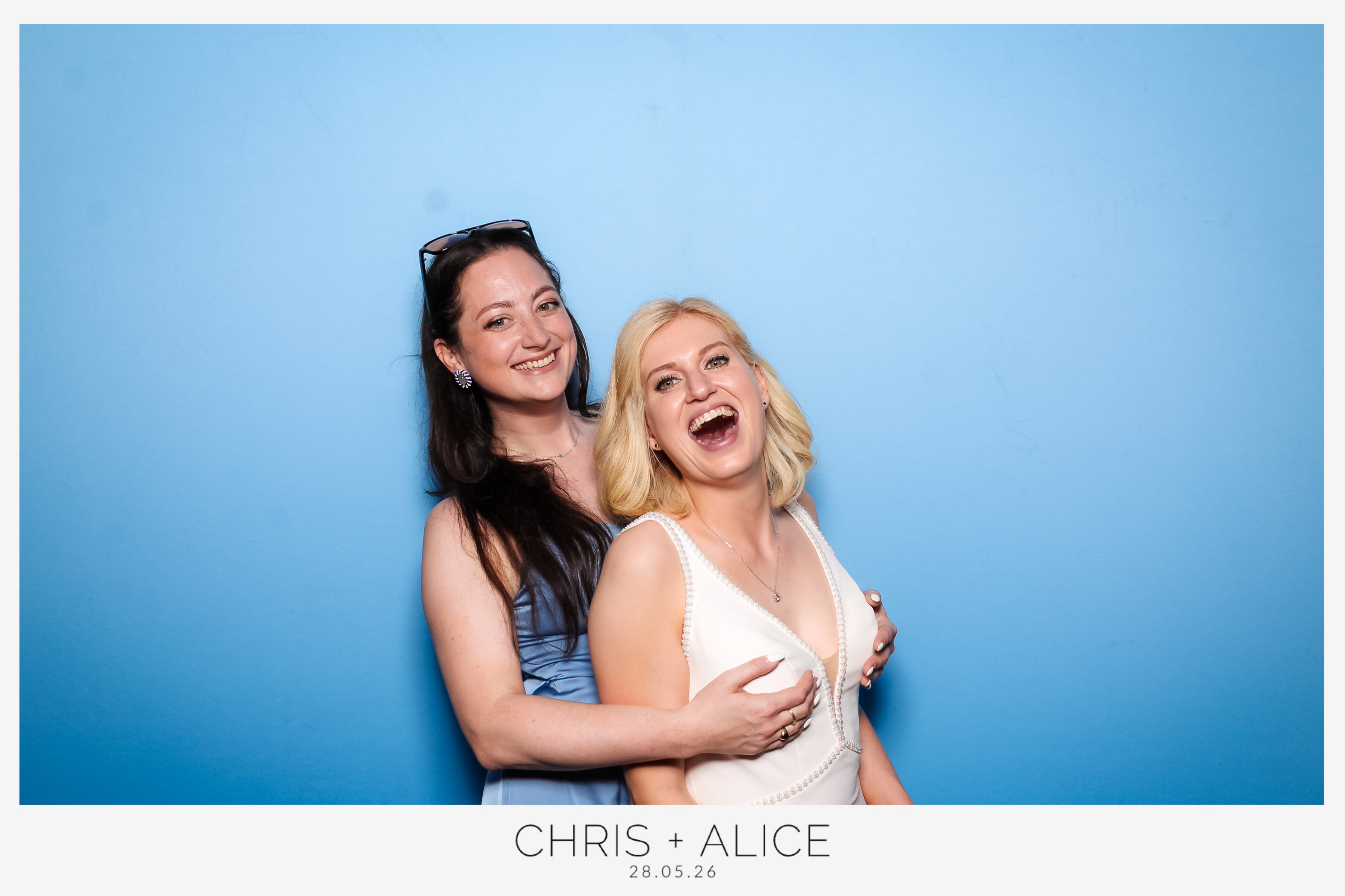 Chris & Alice Wedding | View more photos from the event at gallery.freshbooths.com/u/FreshBooths/Chris-Alice-Wedding