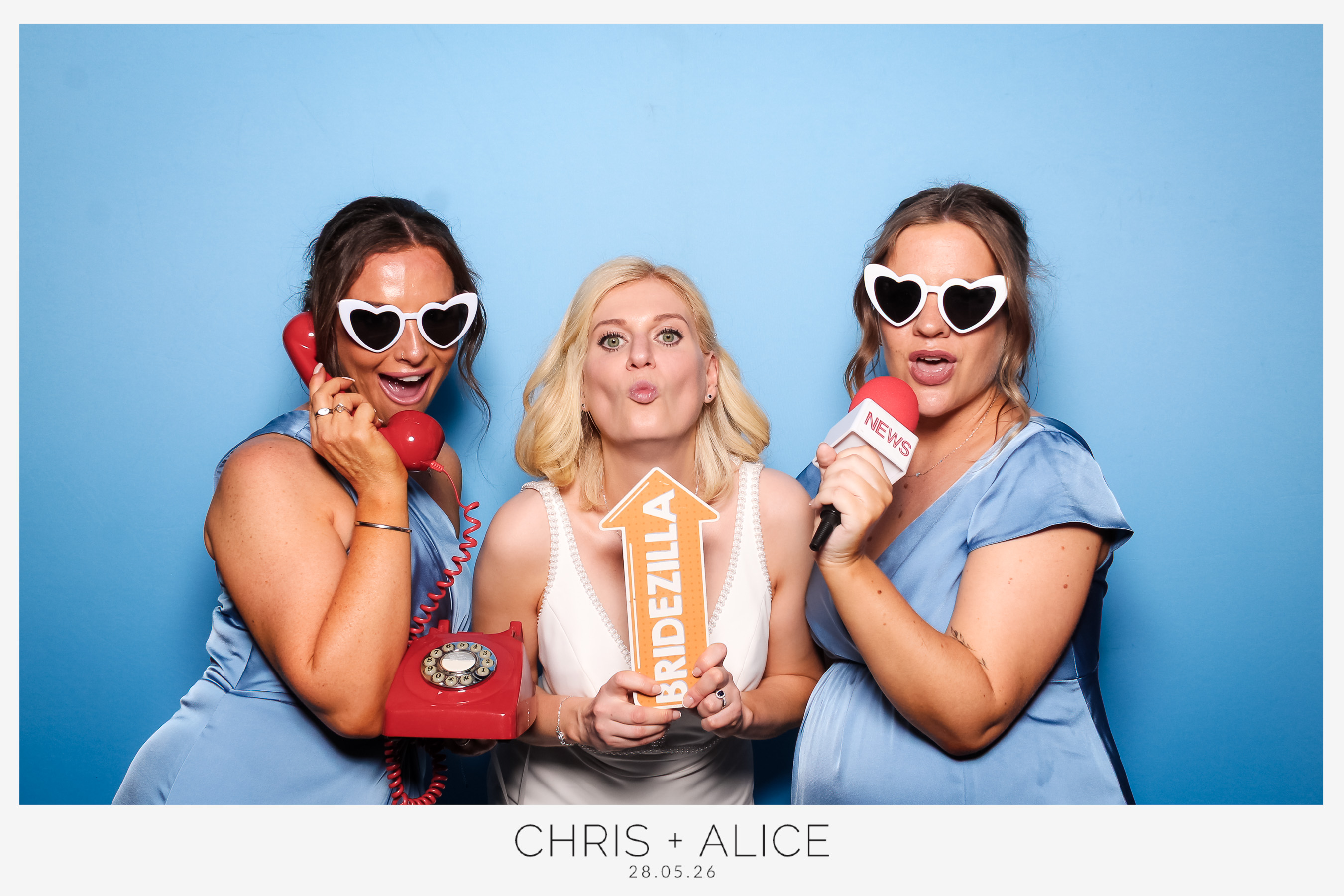 Chris & Alice Wedding | View more photos from the event at gallery.freshbooths.com/u/FreshBooths/Chris-Alice-Wedding