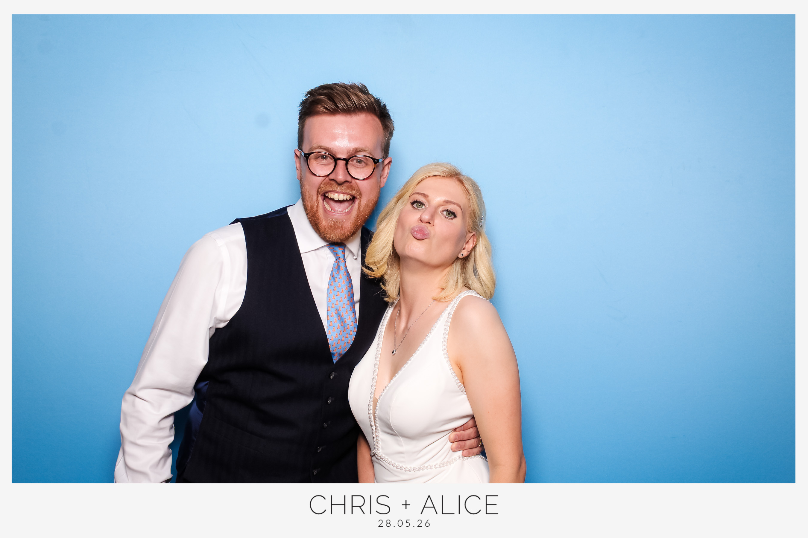 Chris & Alice Wedding | View more photos from the event at gallery.freshbooths.com/u/FreshBooths/Chris-Alice-Wedding