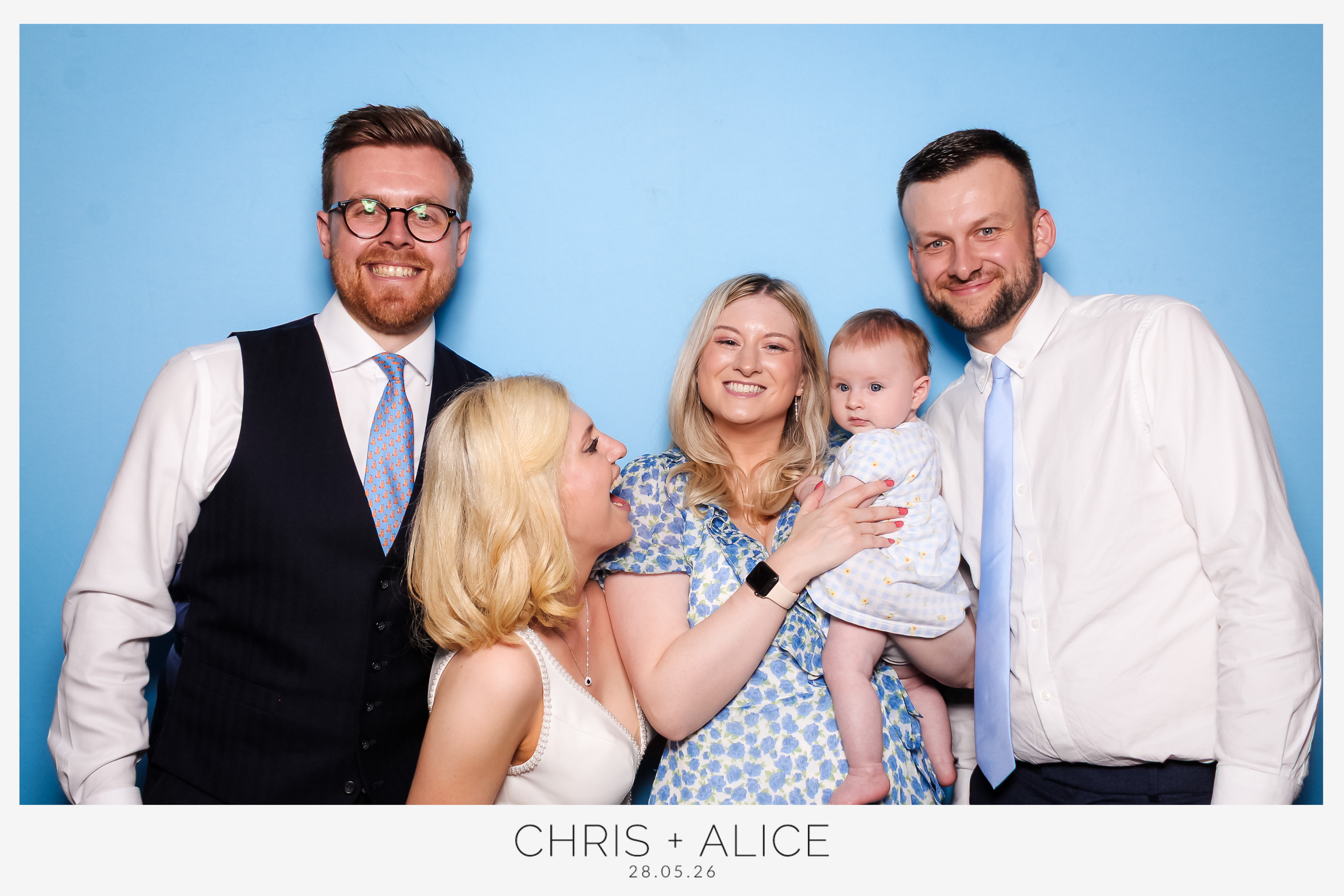 Chris & Alice Wedding | View more photos from the event at gallery.freshbooths.com/u/FreshBooths/Chris-Alice-Wedding