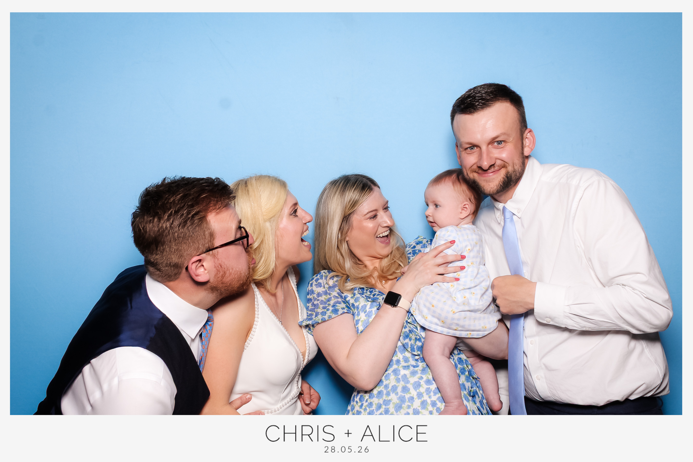 Chris & Alice Wedding | View more photos from the event at gallery.freshbooths.com/u/FreshBooths/Chris-Alice-Wedding