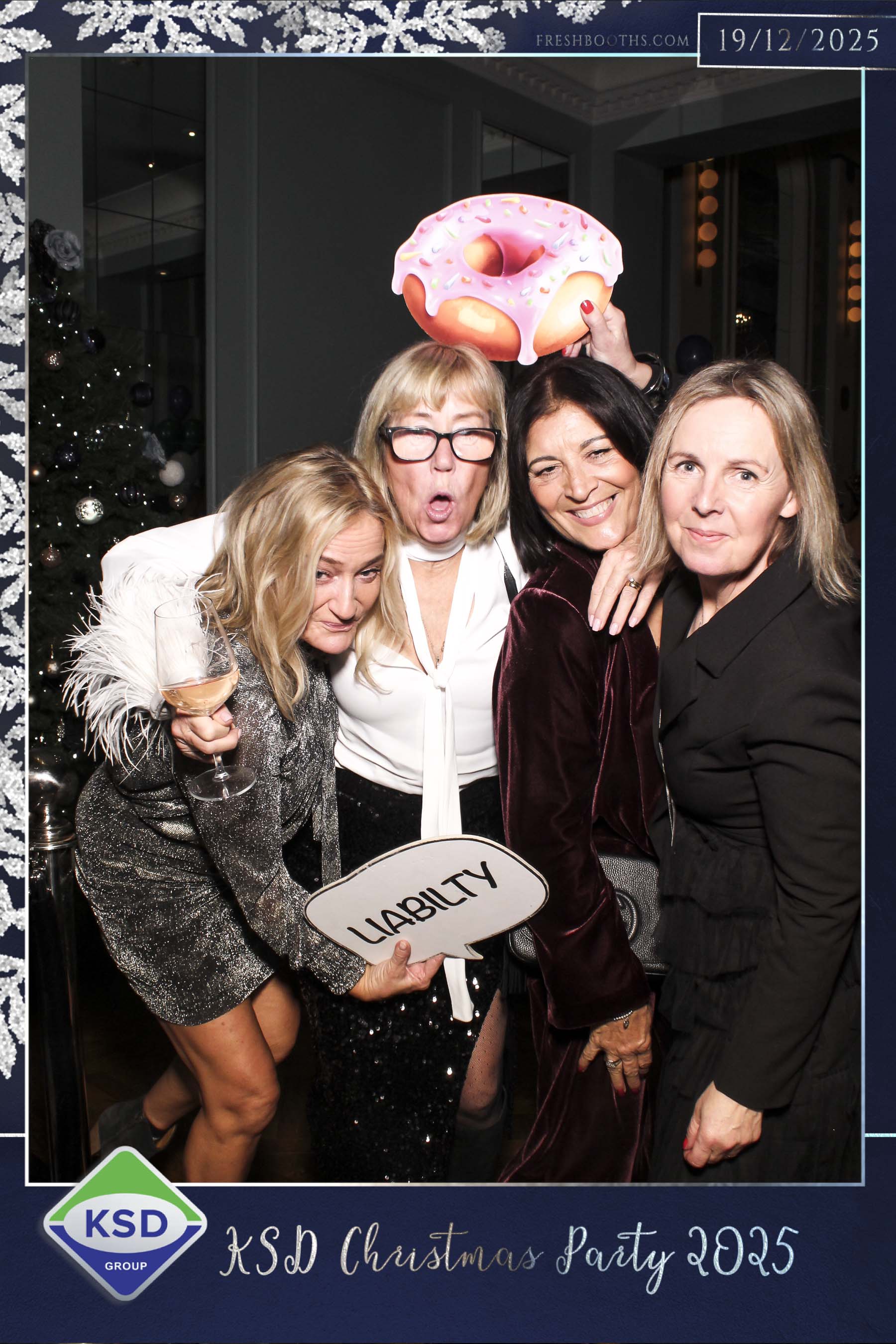 KSD Christmas Party 2025 | View more photos from the event at gallery.freshbooths.com/u/FreshBooths/KSD-Christmas-Party-2025
