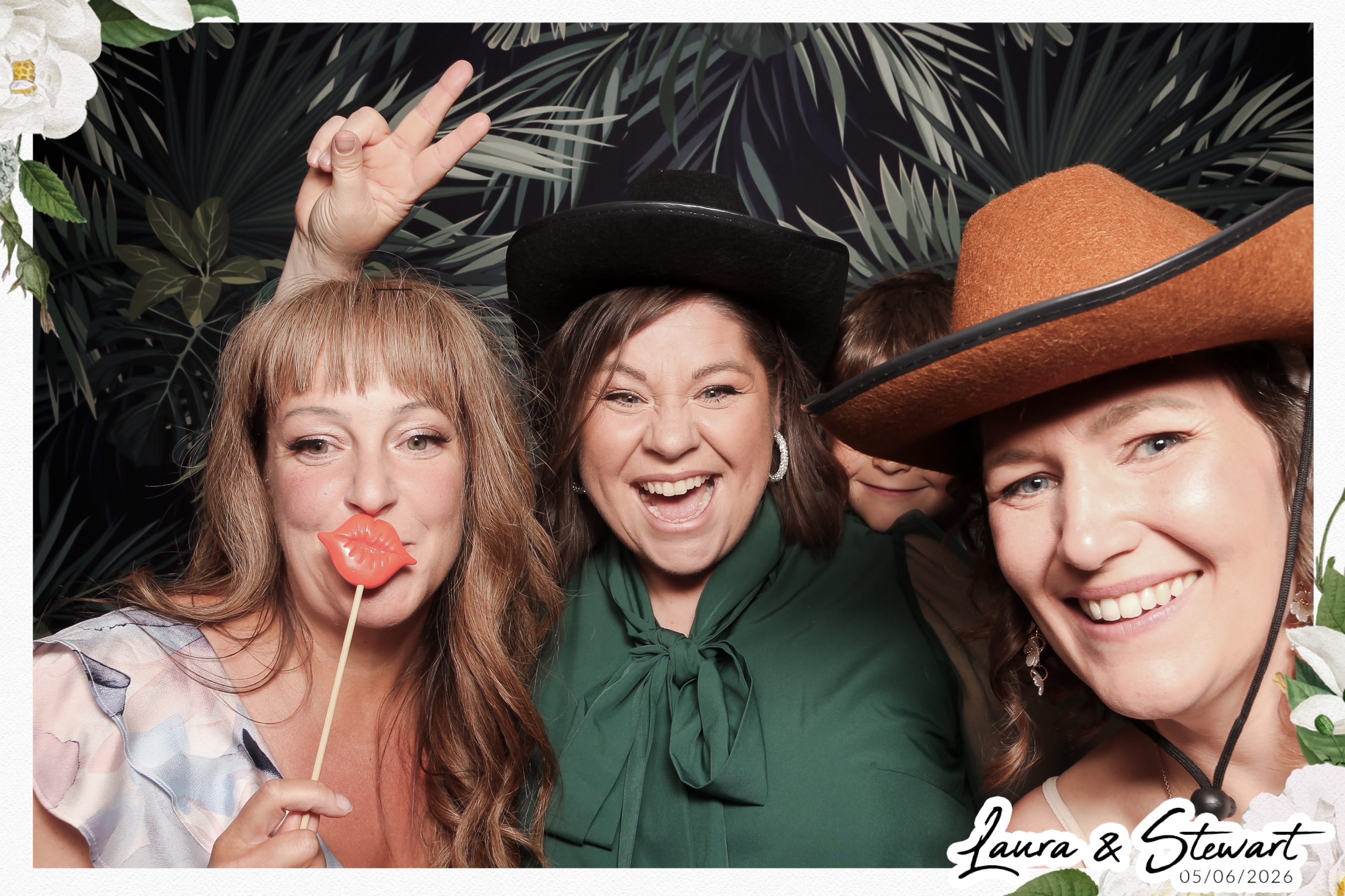 Laura & Stew Wedding | View more photos from the event at gallery.freshbooths.com/u/FreshBooths/Laura-Stew-Wedding