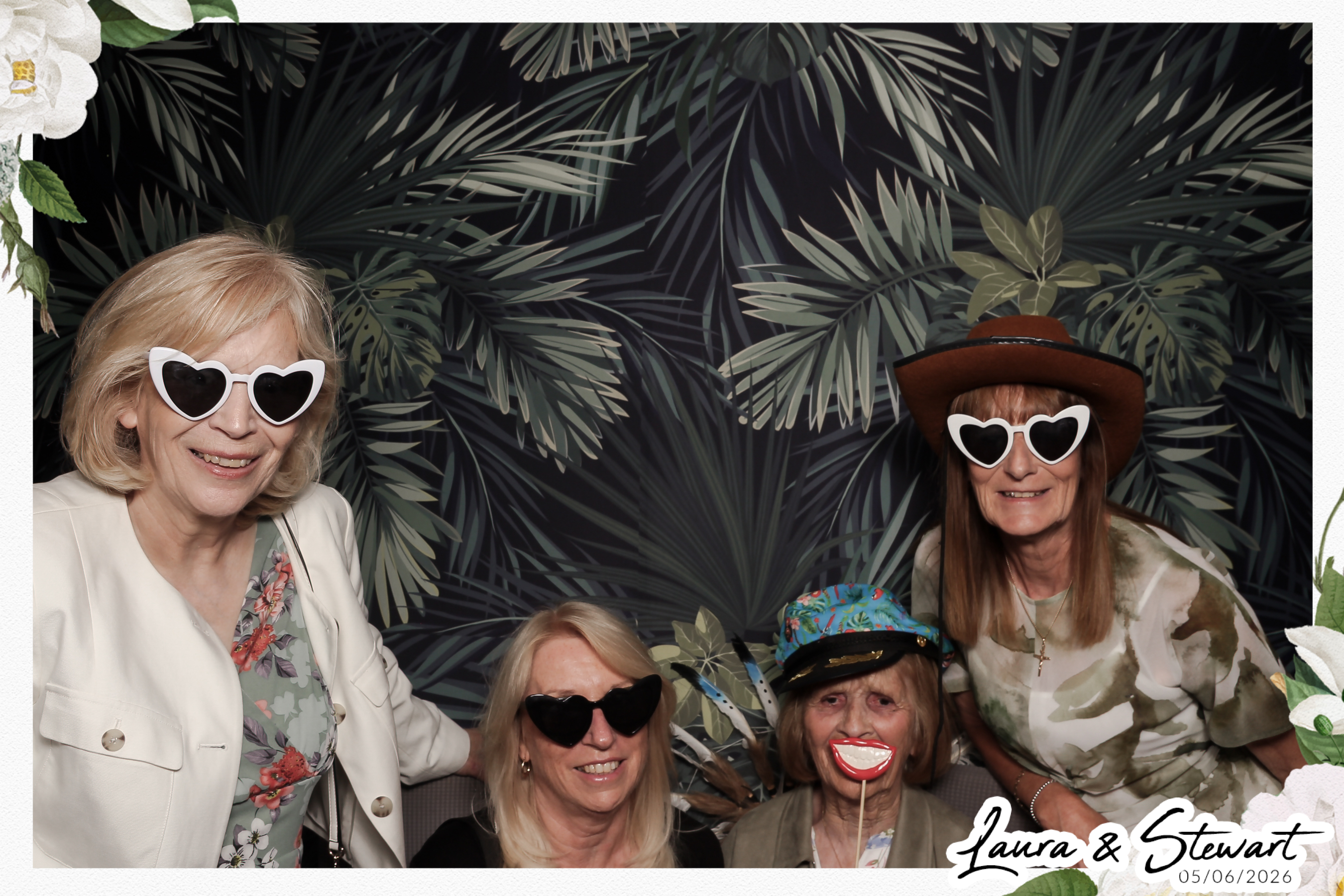 Laura & Stew Wedding | View more photos from the event at gallery.freshbooths.com/u/FreshBooths/Laura-Stew-Wedding