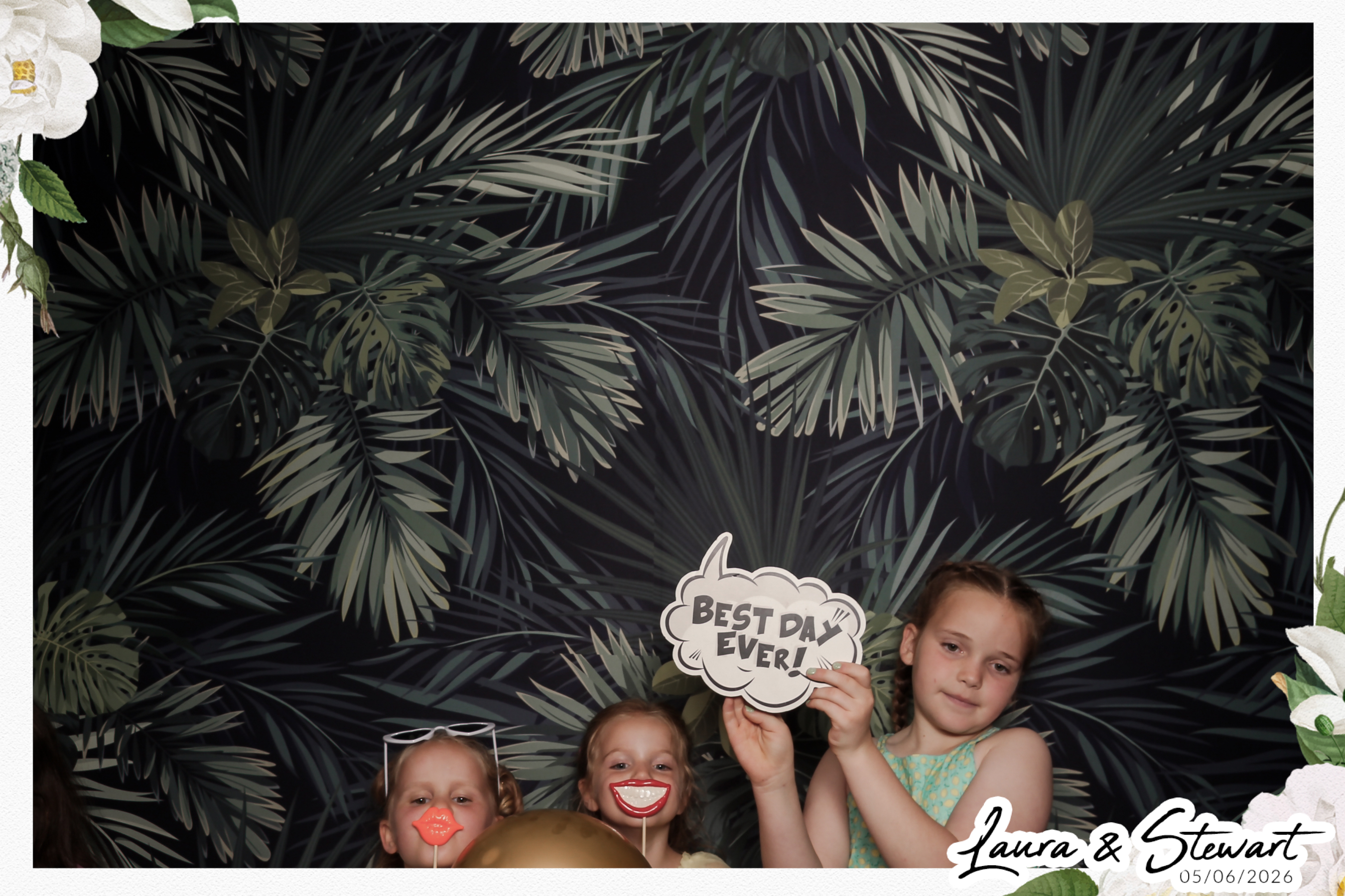 Laura & Stew Wedding | View more photos from the event at gallery.freshbooths.com/u/FreshBooths/Laura-Stew-Wedding