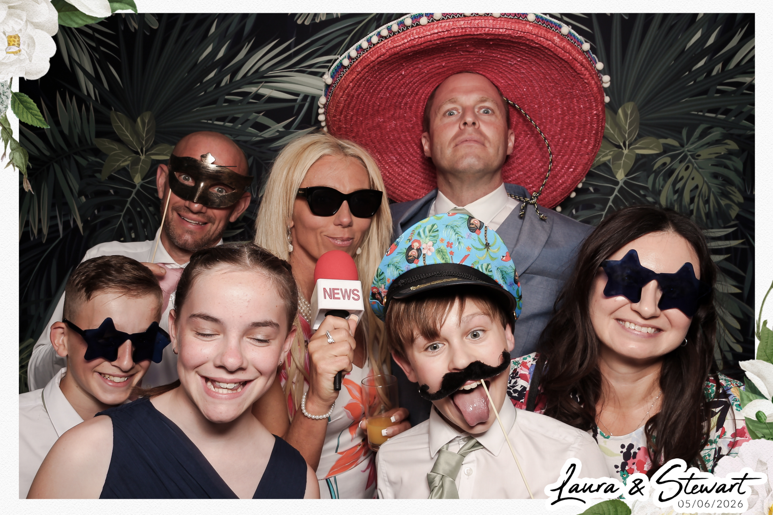 Laura & Stew Wedding | View more photos from the event at gallery.freshbooths.com/u/FreshBooths/Laura-Stew-Wedding