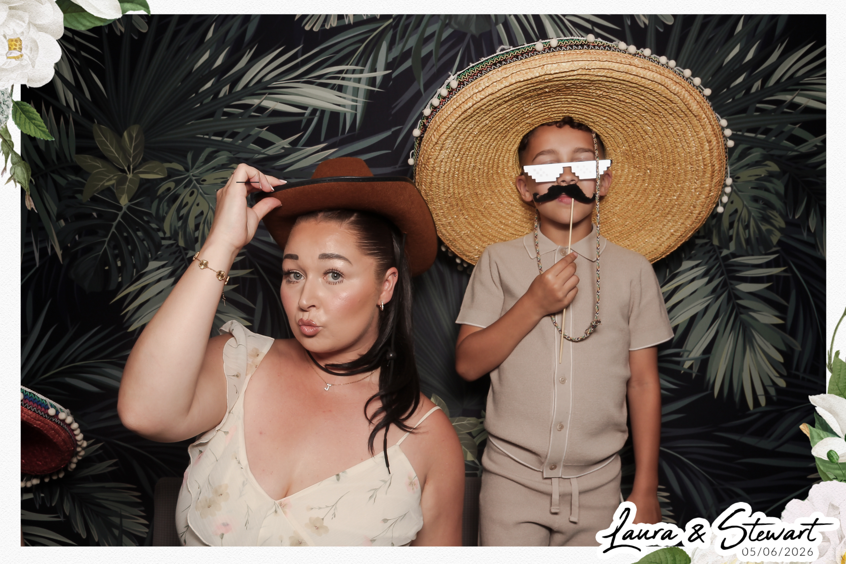Laura & Stew Wedding | View more photos from the event at gallery.freshbooths.com/u/FreshBooths/Laura-Stew-Wedding