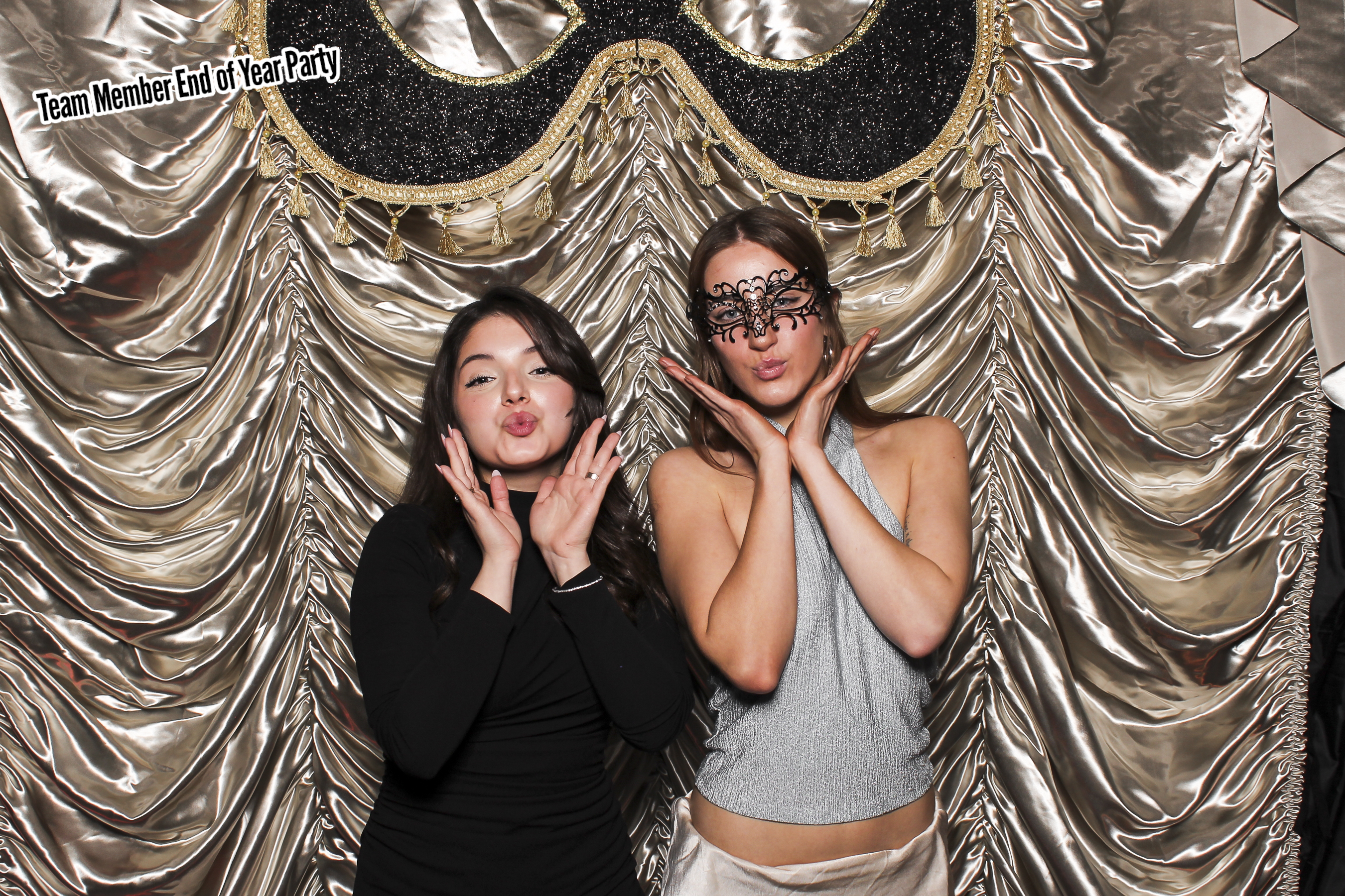 Team Member Staff Party | View more photos from the event at gallery.freshbooths.com/u/FreshBooths/Team-Member-Staff-Party