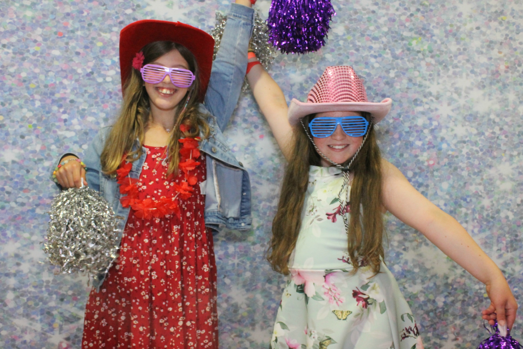 Hayling Island Sailing Club Youth Race Week Disco | View more photos from the event at gallery.funbooth.uk.com/u/FunboothLTD1/Hayling-Island-Sailing-Club-Youth-Race-Week-Disco