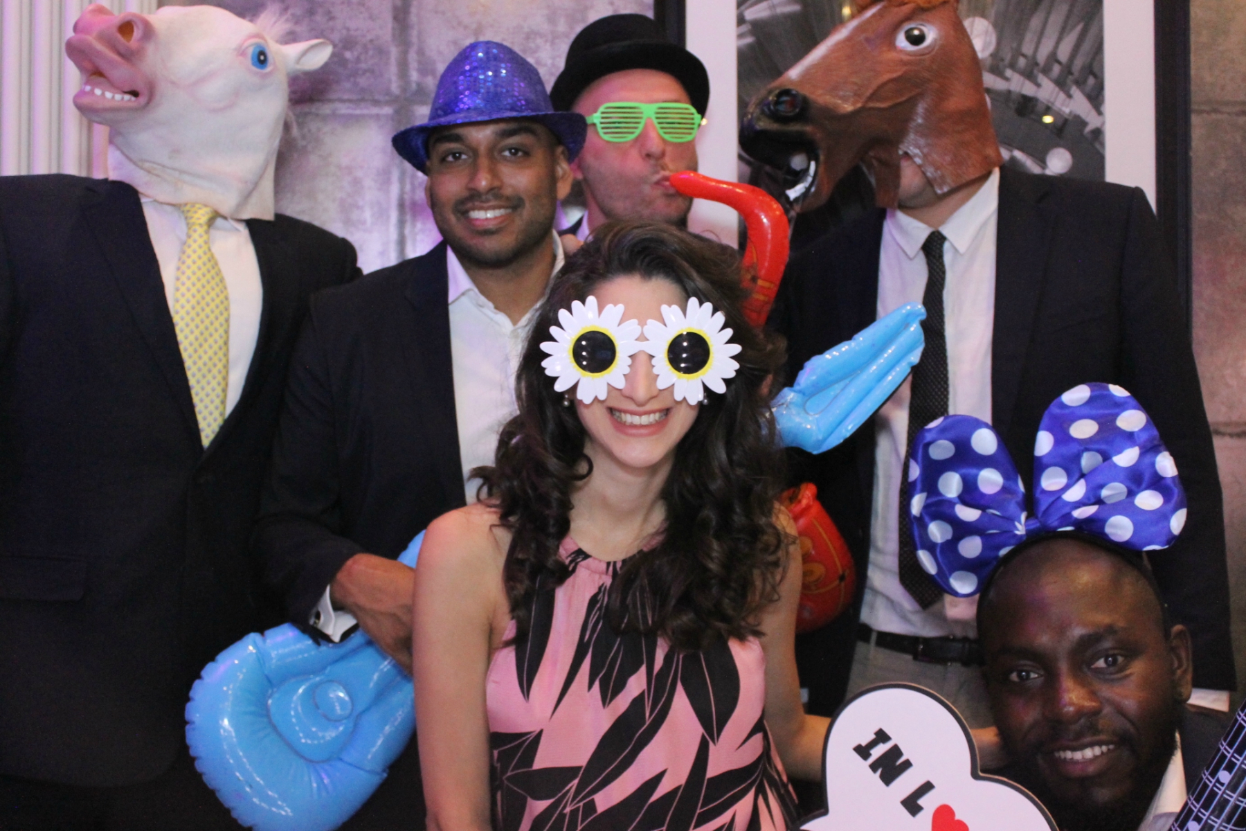 Mehul & Roshni | View more photos from the event at gallery.funbooth.uk.com/u/FunboothLTD1/Mehul-Roshni