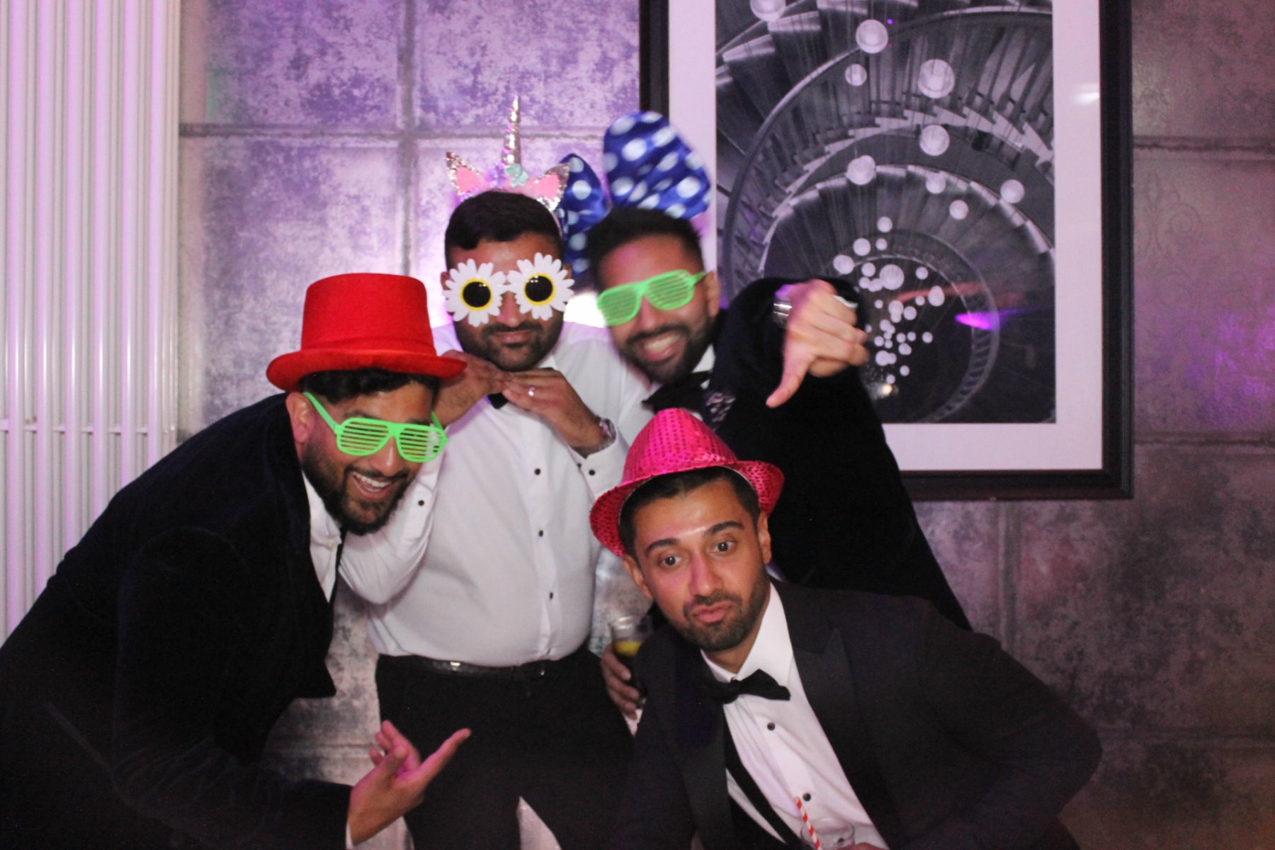 Mehul & Roshni | View more photos from the event at gallery.funbooth.uk.com/u/FunboothLTD1/Mehul-Roshni