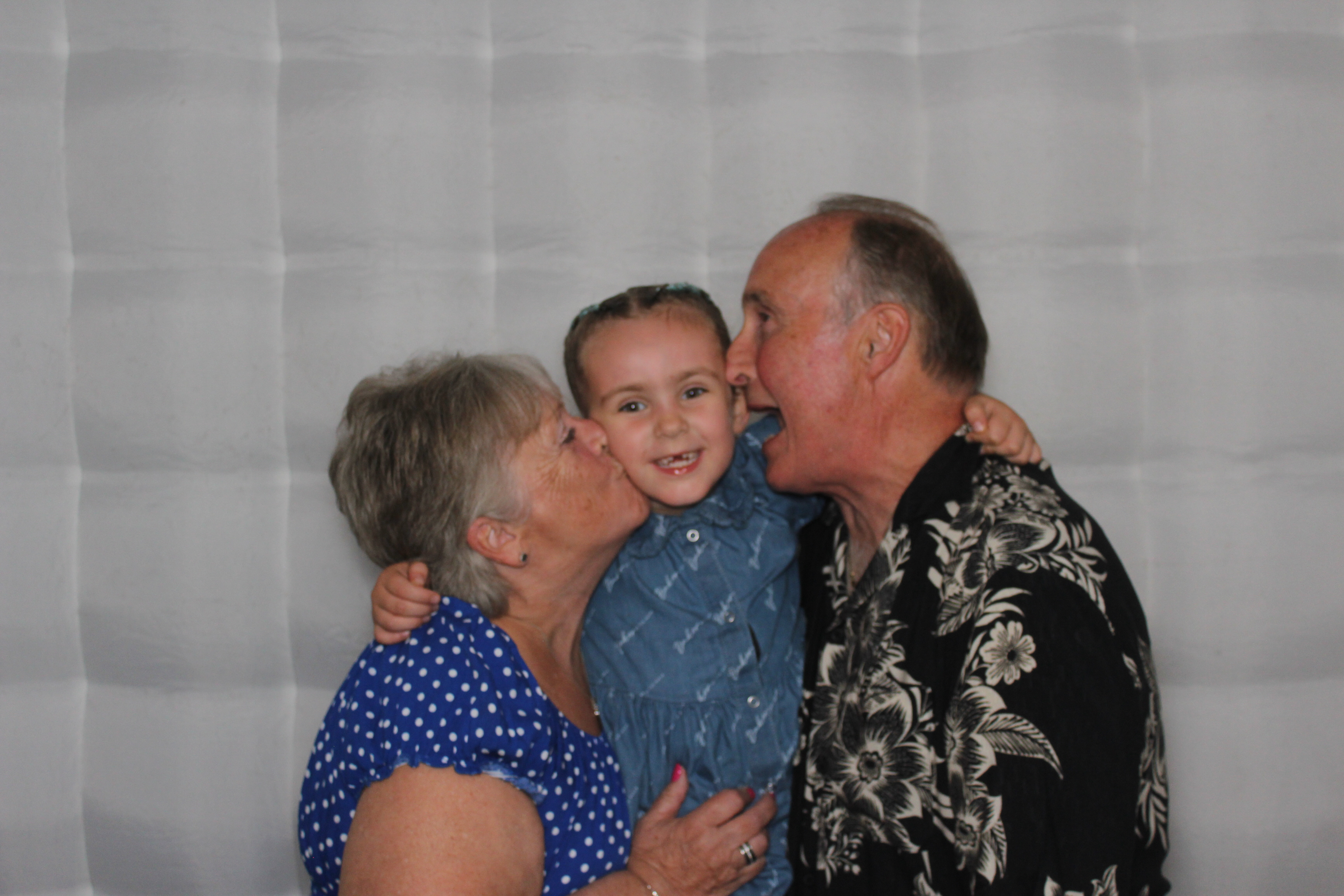 Dave & Linda's 50th Wedding Anniversary | View more photos from the event at gallery.funbooth.uk.com/u/FunboothLTD1/Dave-Lindas-50th-Wedding-Anniversary