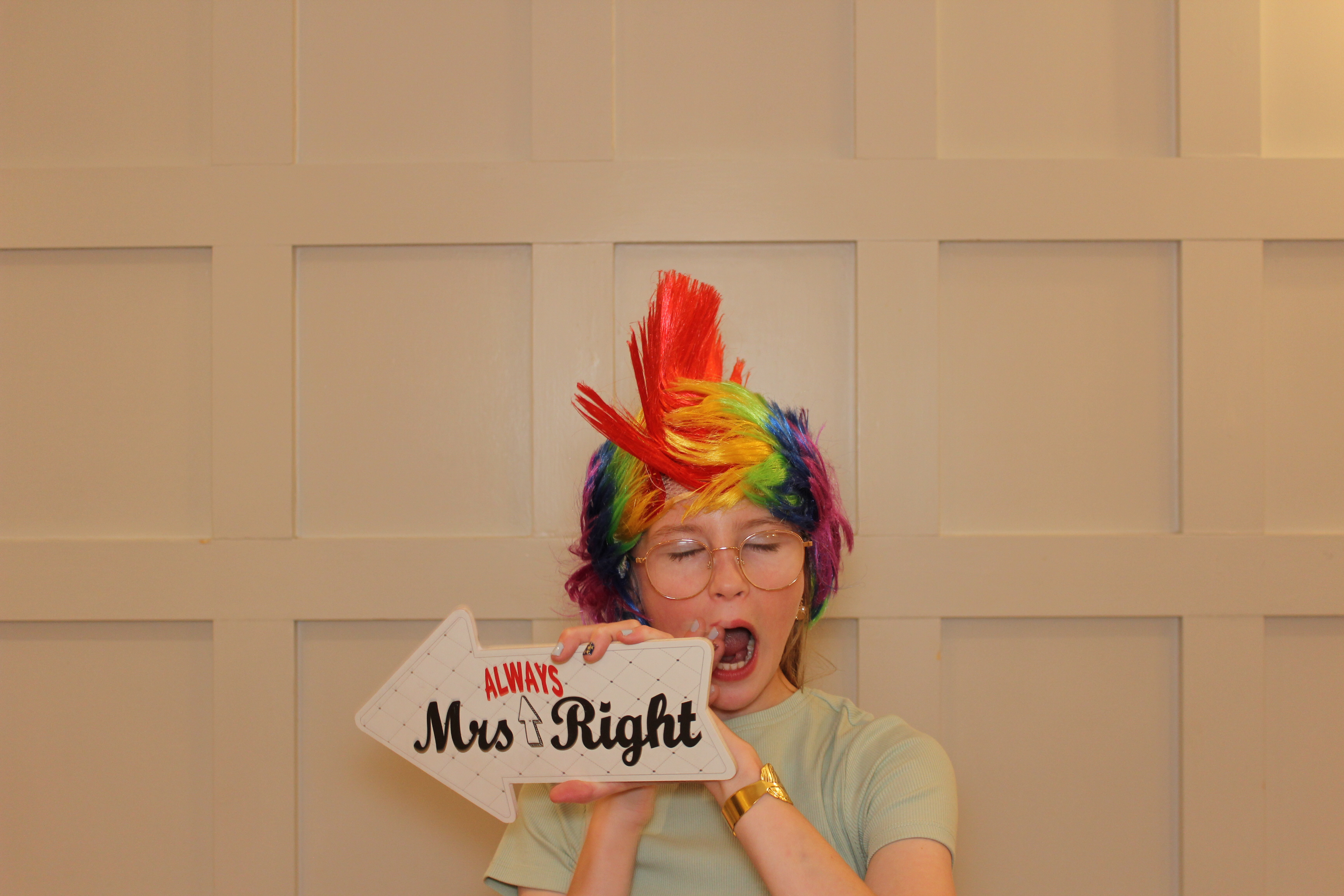 Mr & Mrs Fazackarley | View more photos from the event at gallery.funbooth.uk.com/u/FunboothLTD1/Mr-Mrs-Fazackarley