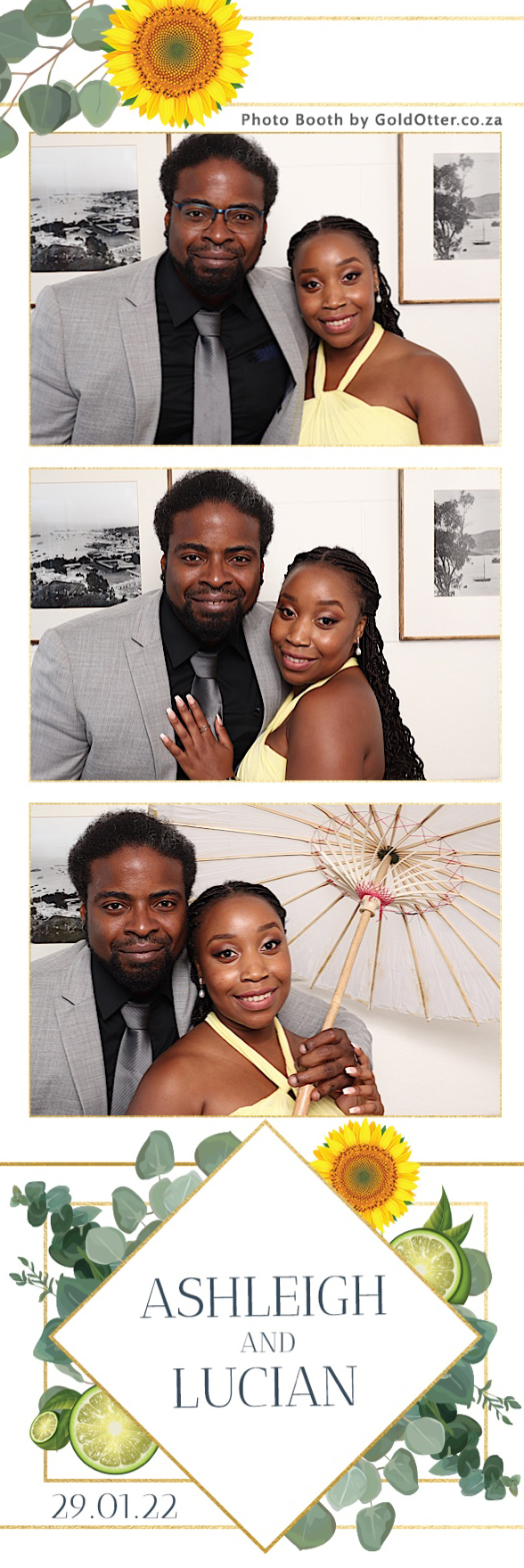 Ashleigh & Lucian | View more photos from the event at photos.goldotter.co.za/u/GoldOtterMedia/Ashleigh-Lucian