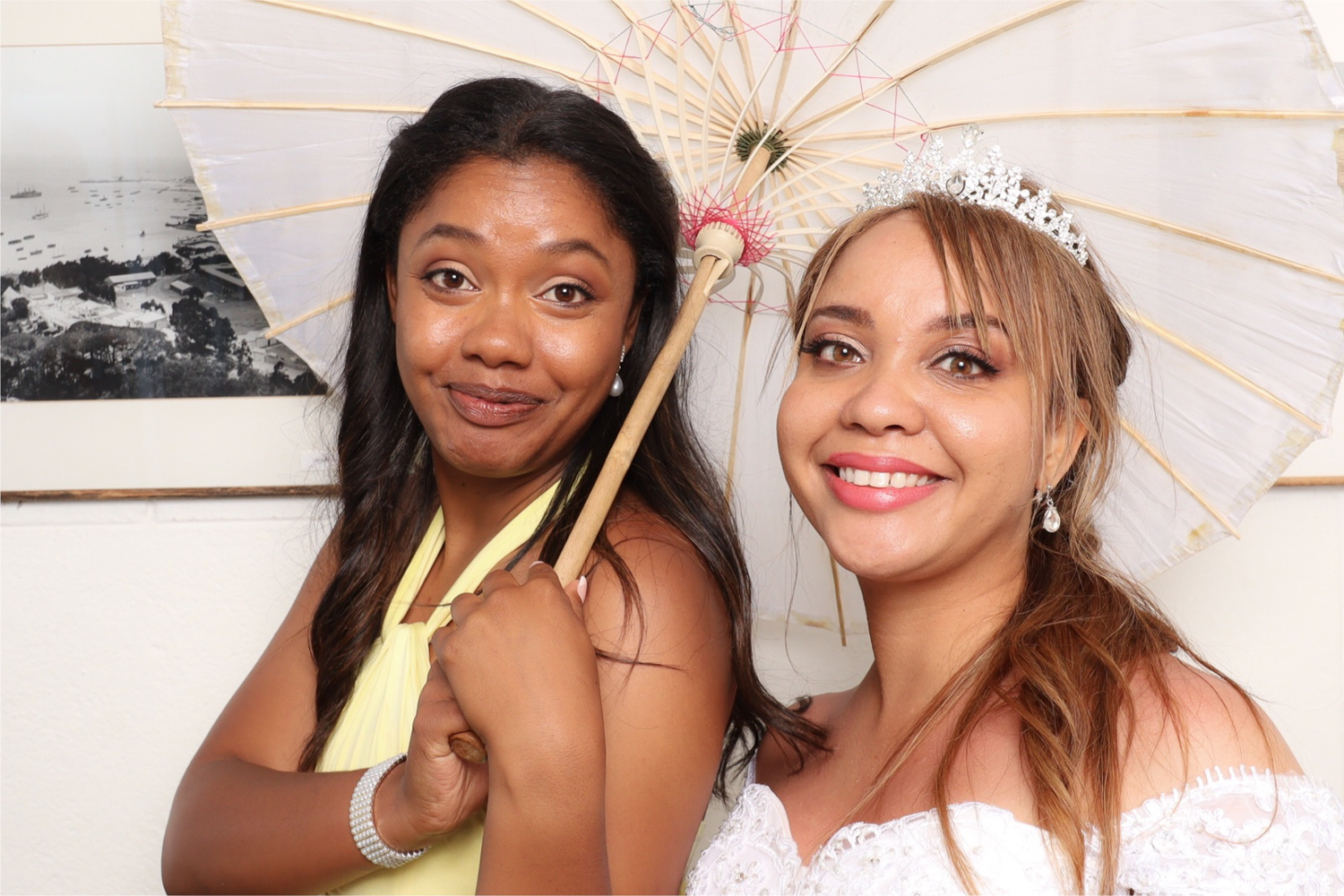 Ashleigh & Lucian | View more photos from the event at photos.goldotter.co.za/u/GoldOtterMedia/Ashleigh-Lucian