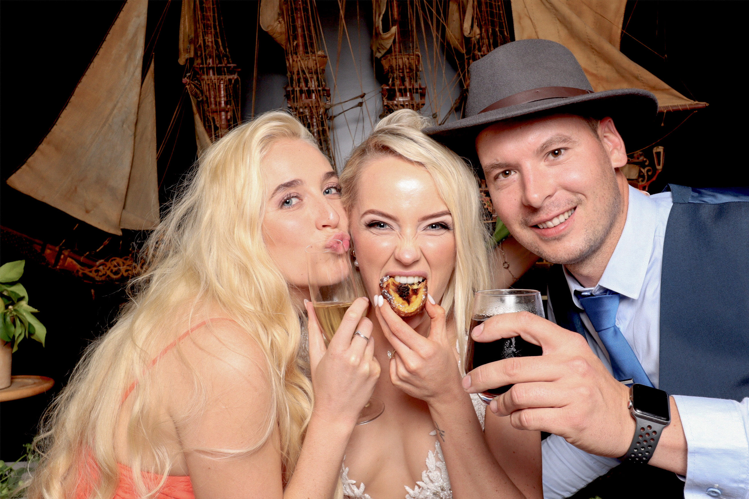 Caldeira Wedding | View more photos from the event at photos.goldotter.co.za/u/GoldOtterMedia/Caldeira-Wedding