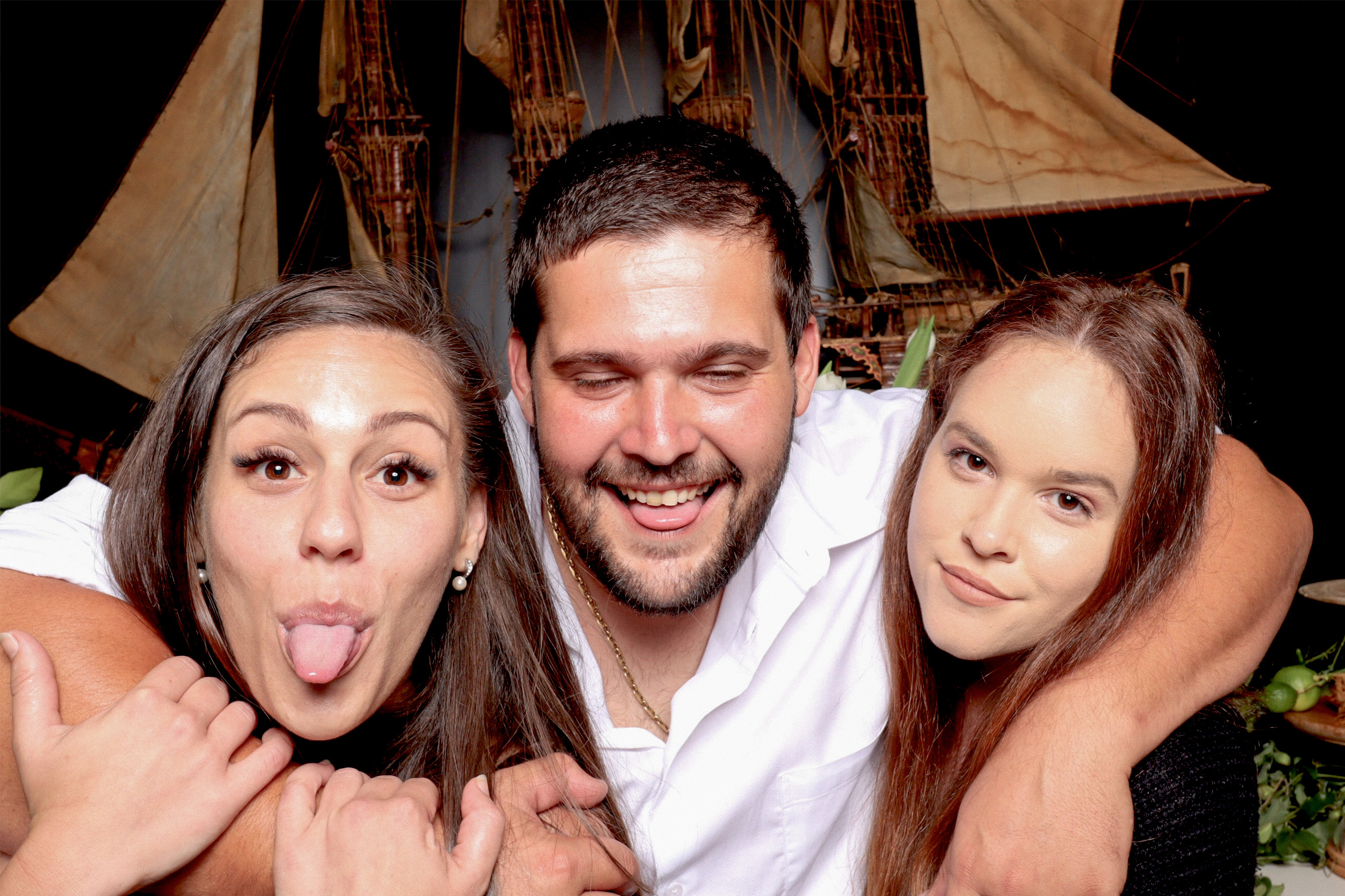 Caldeira Wedding | View more photos from the event at photos.goldotter.co.za/u/GoldOtterMedia/Caldeira-Wedding