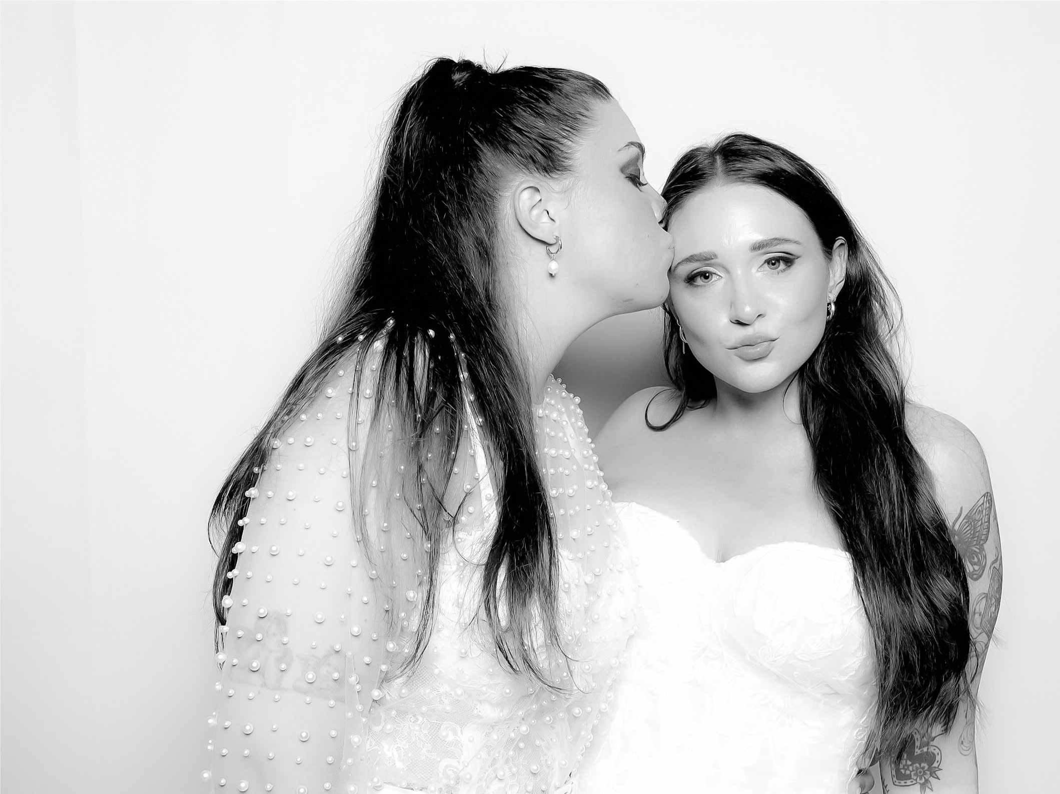 Celina & Amy | View more photos from the event at photos.goldotter.co.za/u/GoldOtterMedia/Celina-Amy