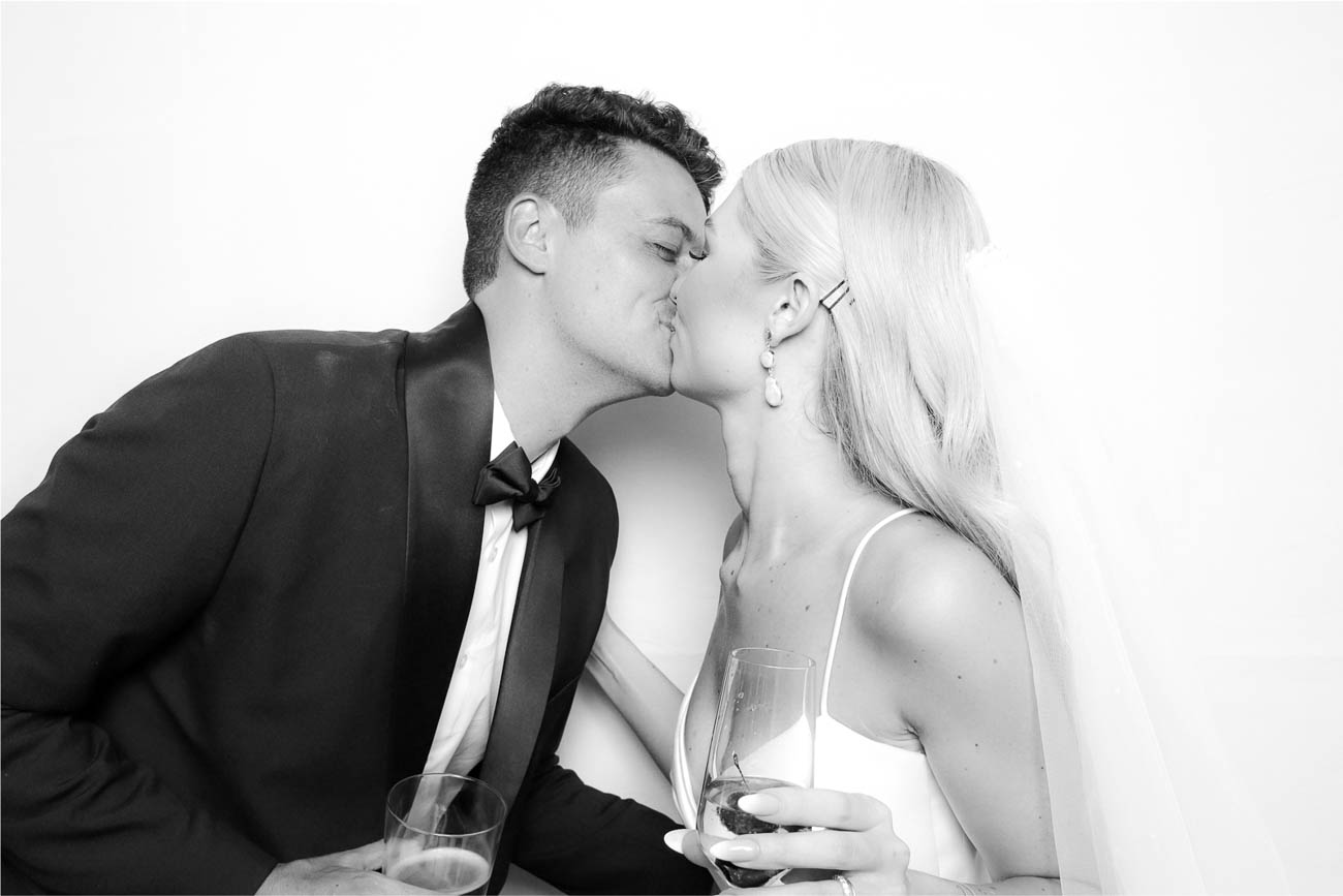 Chad & Kay | View more photos from the event at photos.goldotter.co.za/u/GoldOtterMedia/Chad-Kay