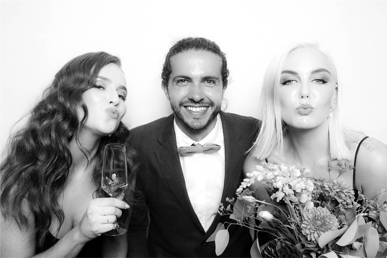 Chad & Kay | View more photos from the event at photos.goldotter.co.za/u/GoldOtterMedia/Chad-Kay
