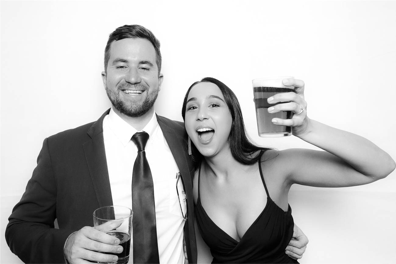 Chad & Kay | View more photos from the event at photos.goldotter.co.za/u/GoldOtterMedia/Chad-Kay