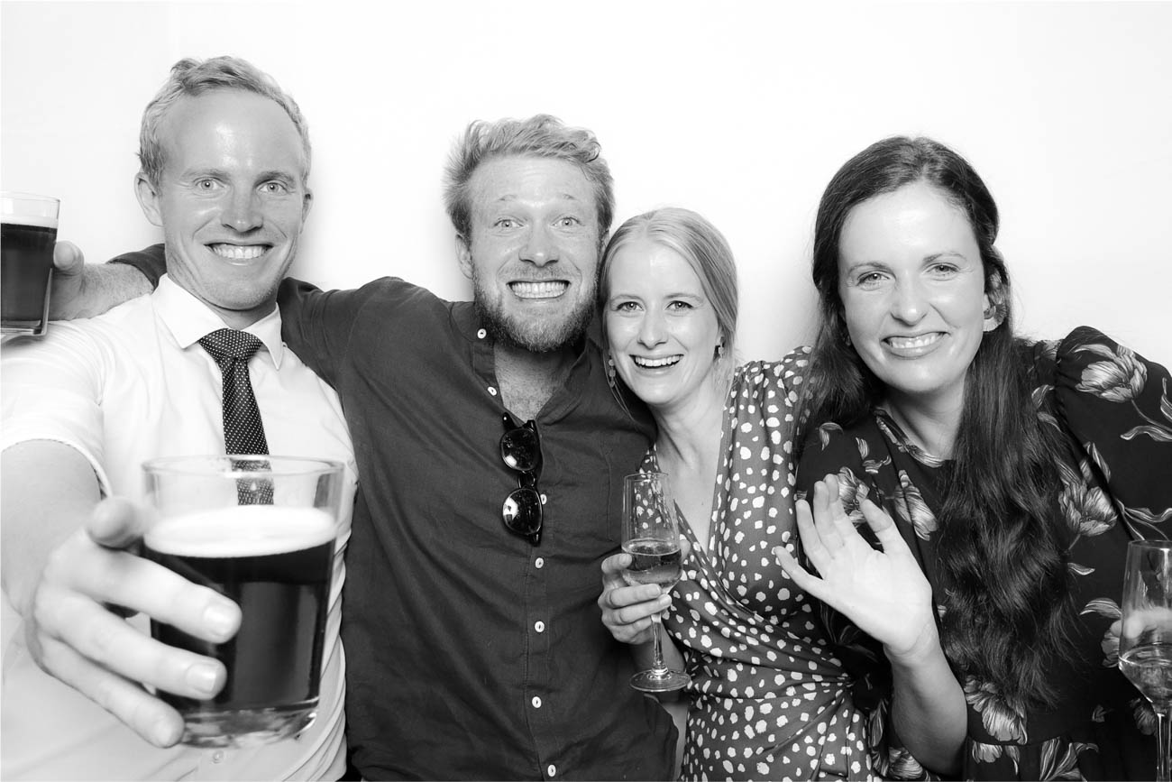 Chad & Kay | View more photos from the event at photos.goldotter.co.za/u/GoldOtterMedia/Chad-Kay