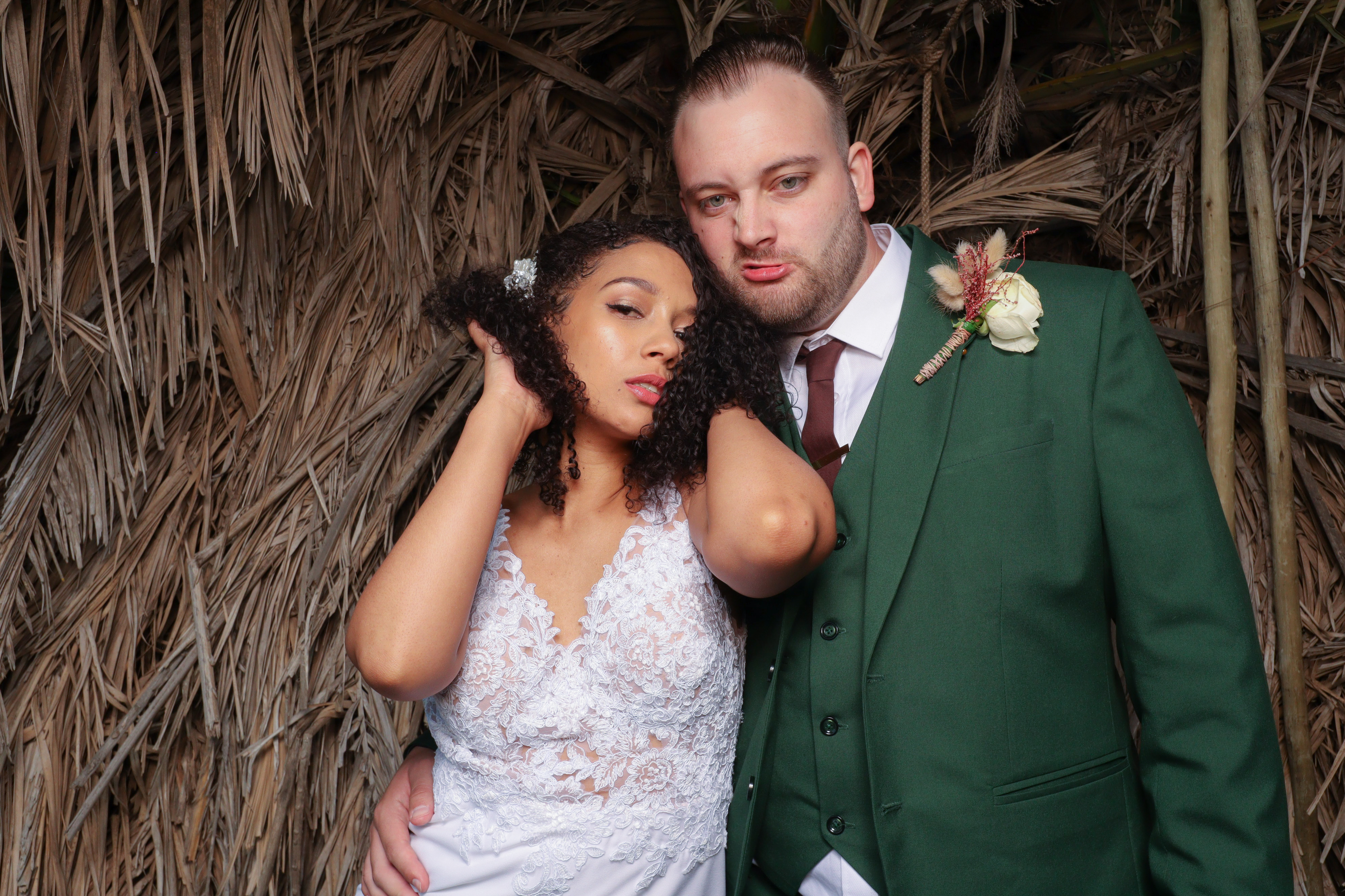 Ingrid & Brandyn | View more photos from the event at photos.goldotter.co.za/u/GoldOtterMedia/Ingrid-Brandyn