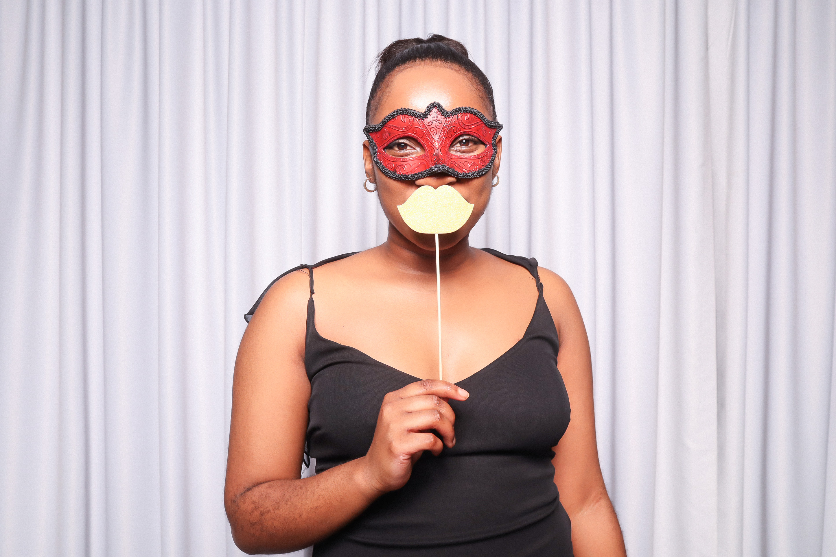 Investec | Masquerade | View more photos from the event at photos.goldotter.co.za/u/GoldOtterMedia/Investec-Masquerade