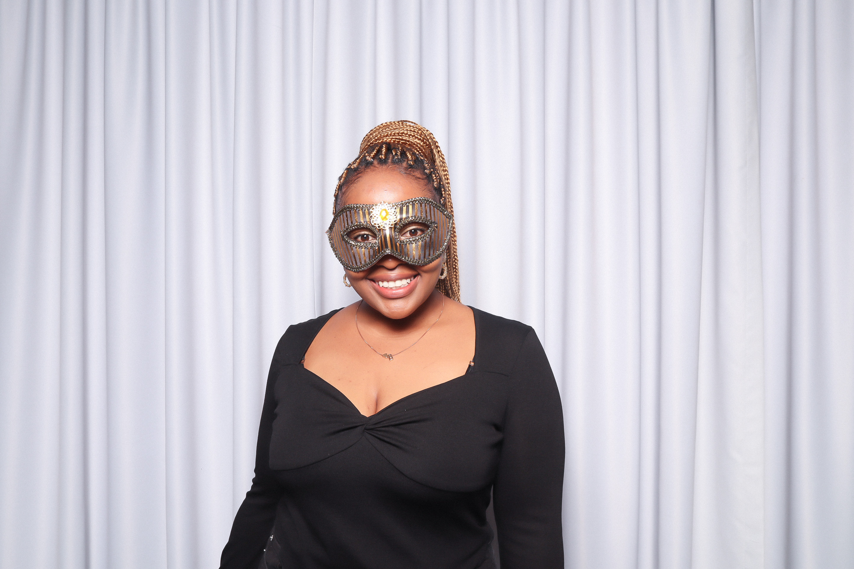 Investec | Masquerade | View more photos from the event at photos.goldotter.co.za/u/GoldOtterMedia/Investec-Masquerade