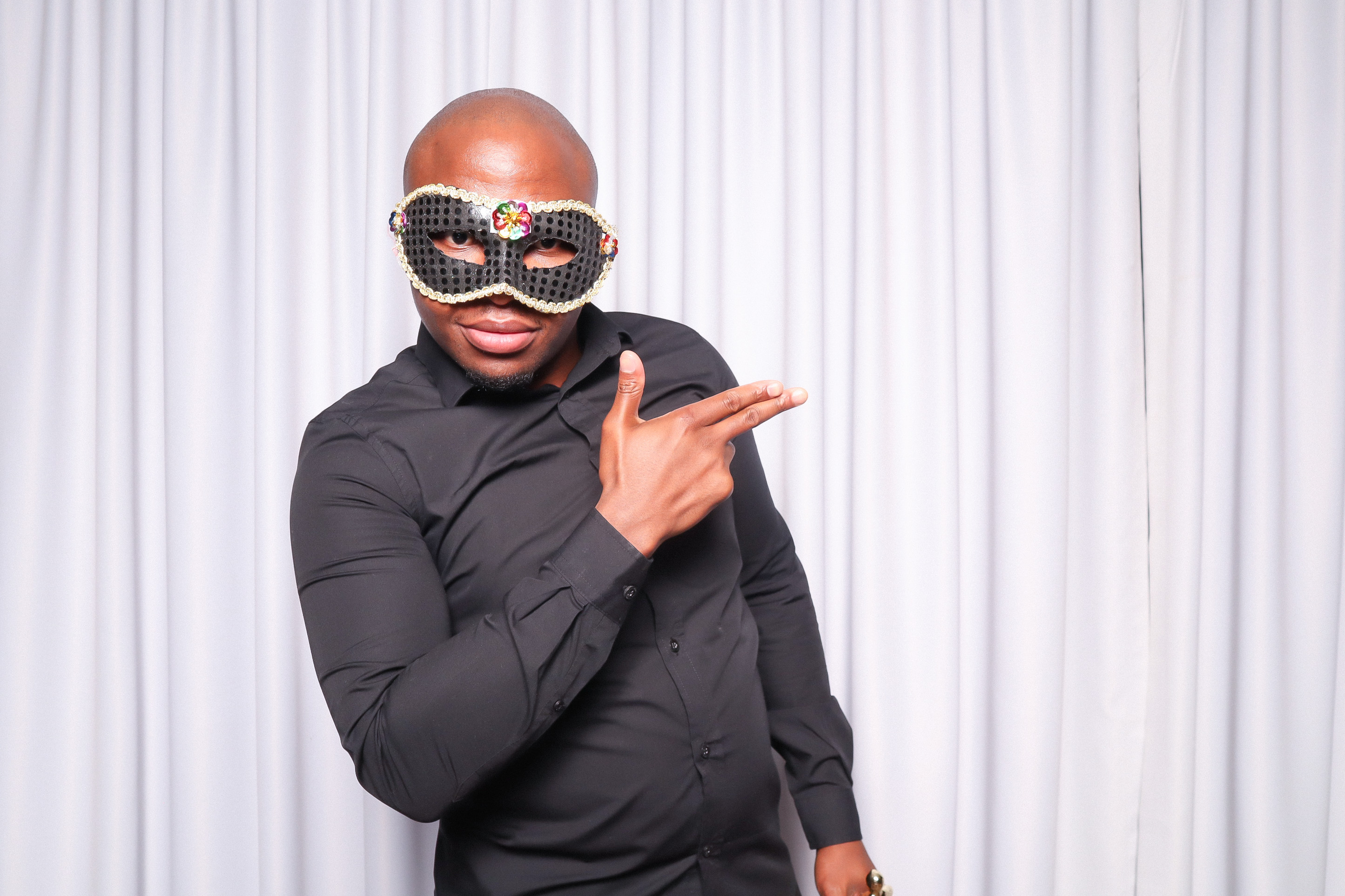 Investec | Masquerade | View more photos from the event at photos.goldotter.co.za/u/GoldOtterMedia/Investec-Masquerade