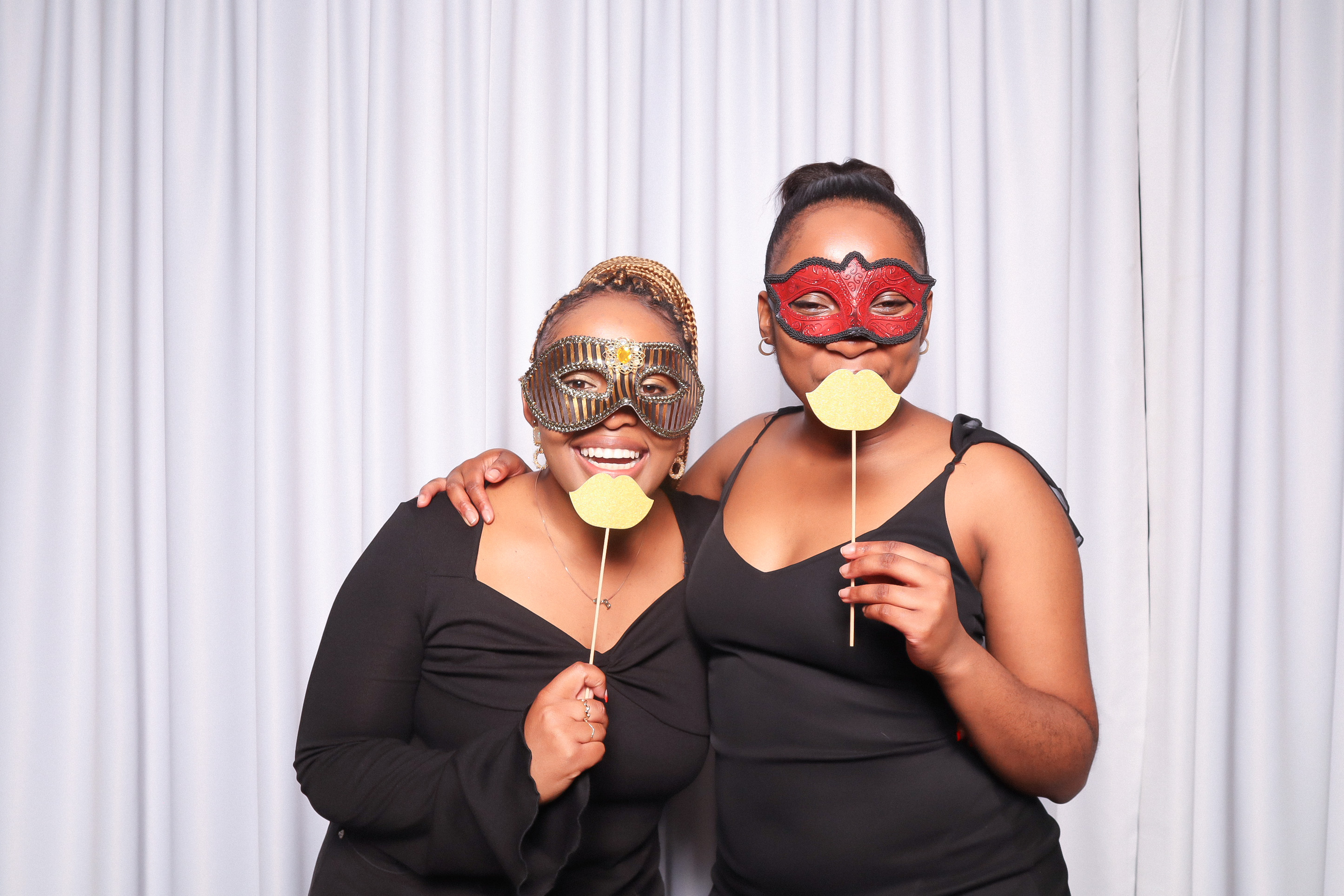 Investec | Masquerade | View more photos from the event at photos.goldotter.co.za/u/GoldOtterMedia/Investec-Masquerade