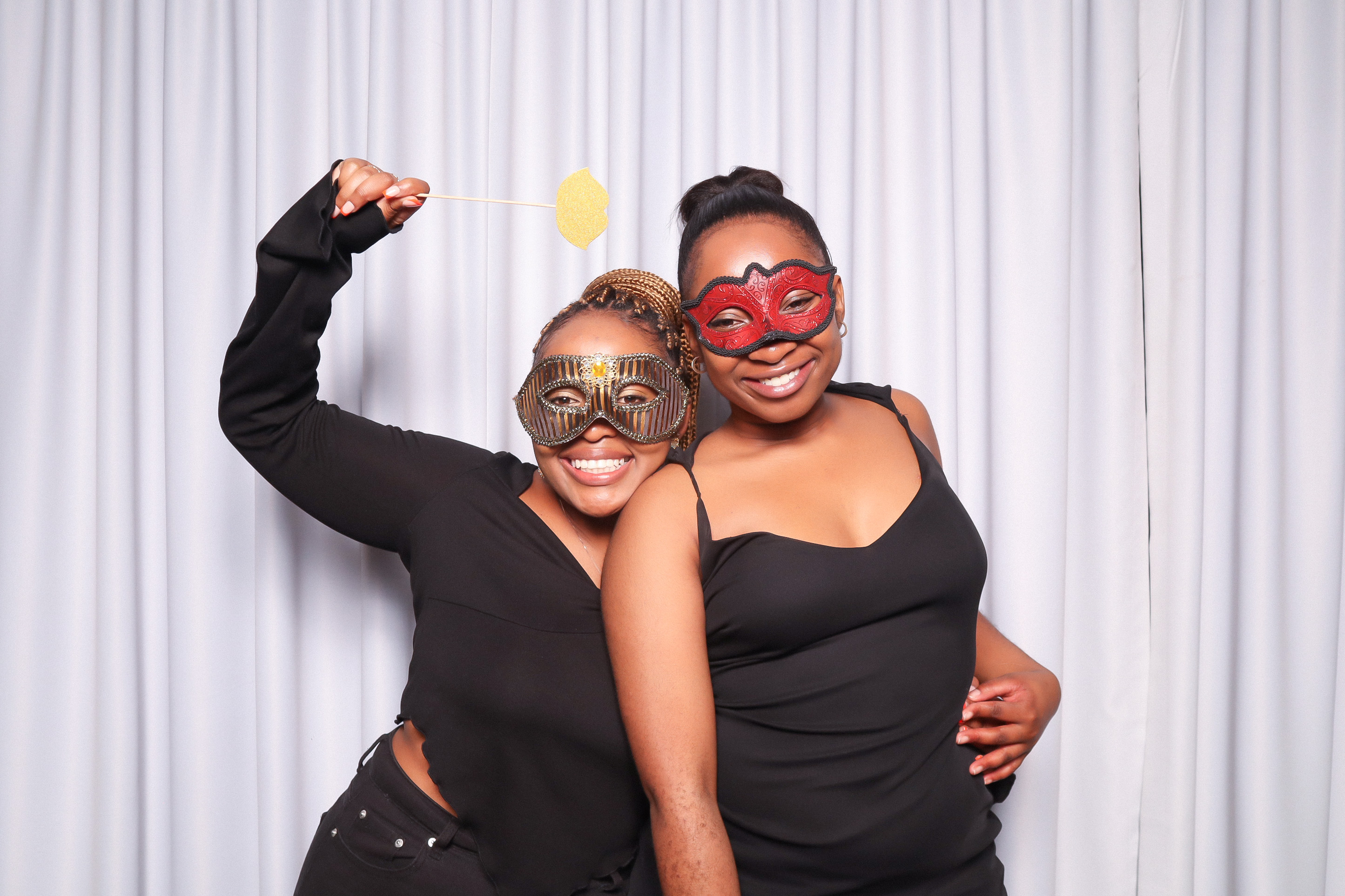 Investec | Masquerade | View more photos from the event at photos.goldotter.co.za/u/GoldOtterMedia/Investec-Masquerade