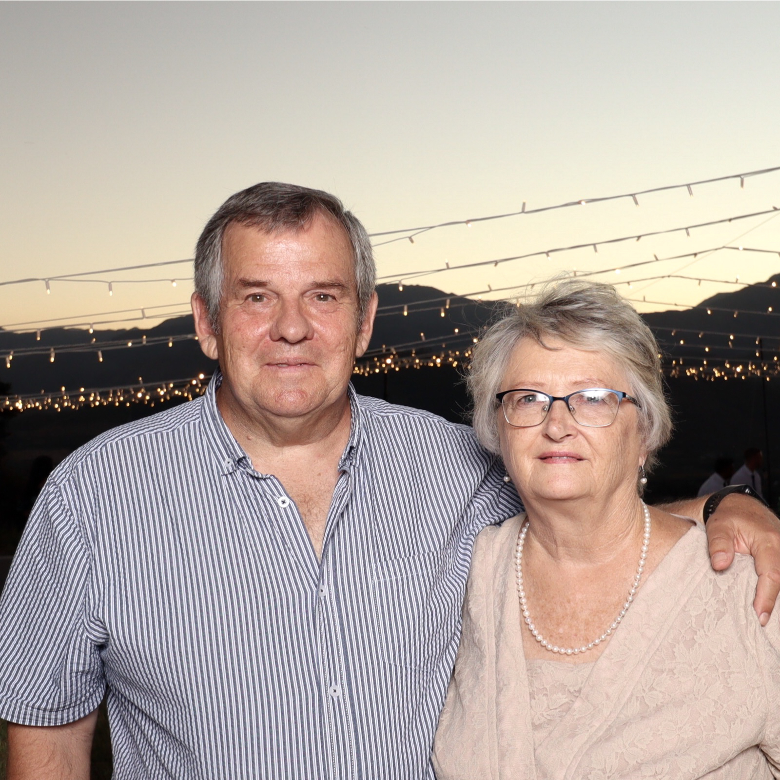 Jackie & Troy | View more photos from the event at photos.goldotter.co.za/u/GoldOtterMedia/Jackie-Troy