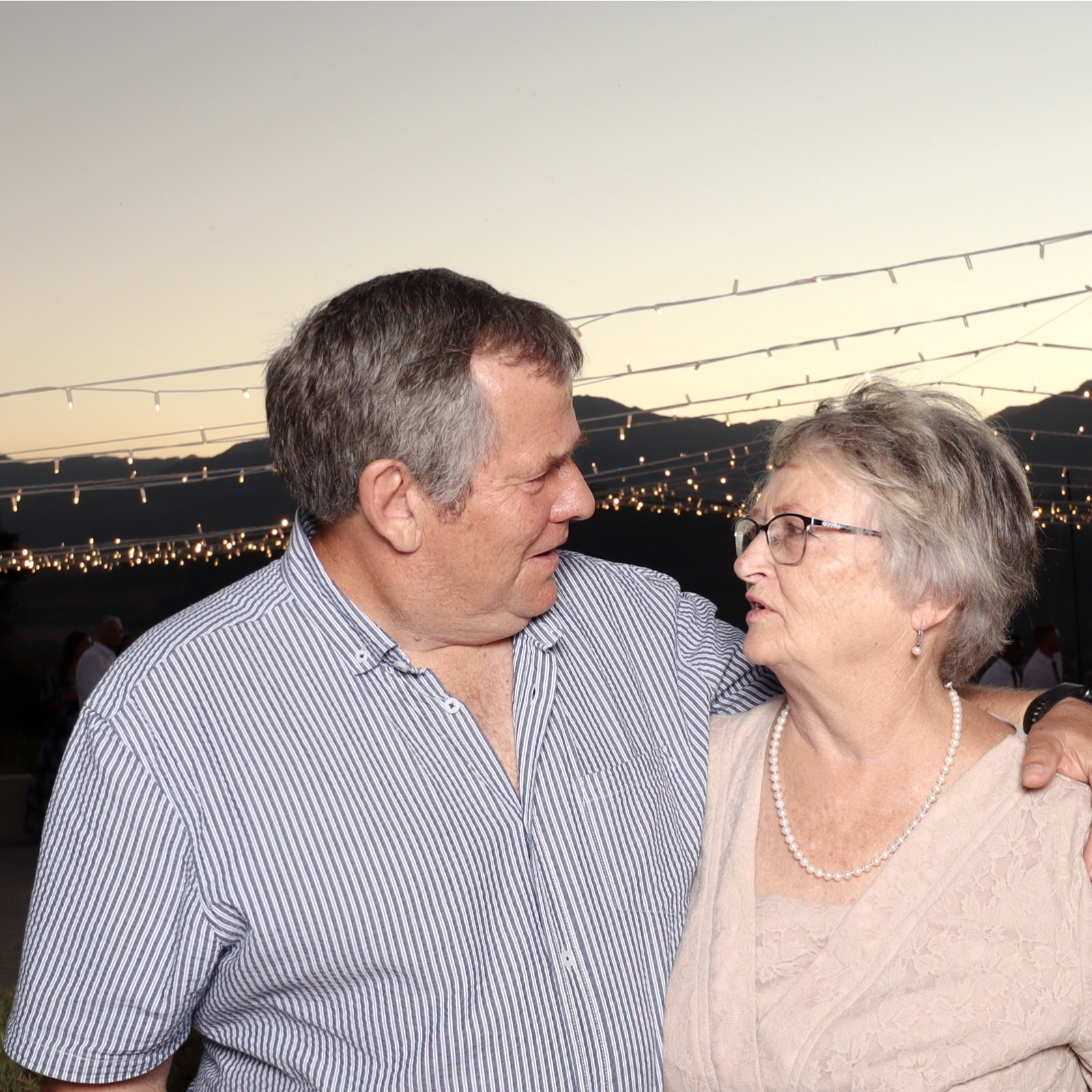 Jackie & Troy | View more photos from the event at photos.goldotter.co.za/u/GoldOtterMedia/Jackie-Troy