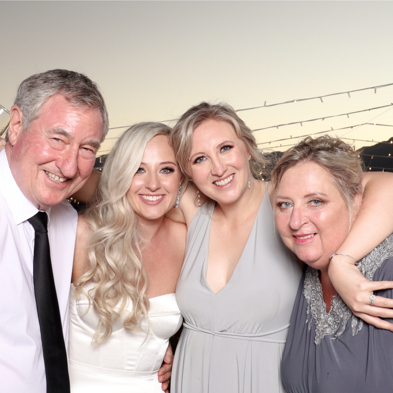 Jackie & Troy | View more photos from the event at photos.goldotter.co.za/u/GoldOtterMedia/Jackie-Troy